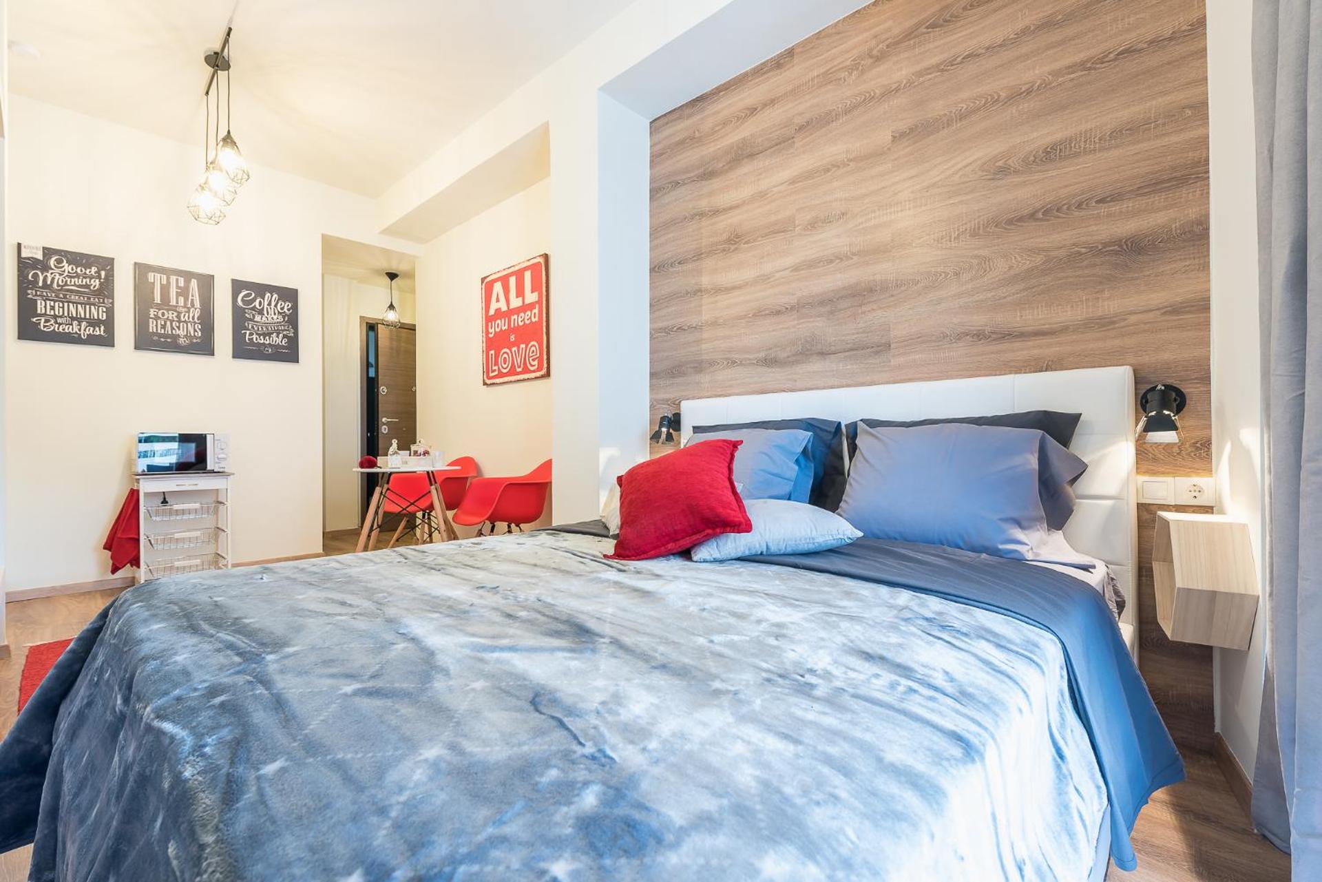 Athenz Downtown Studio