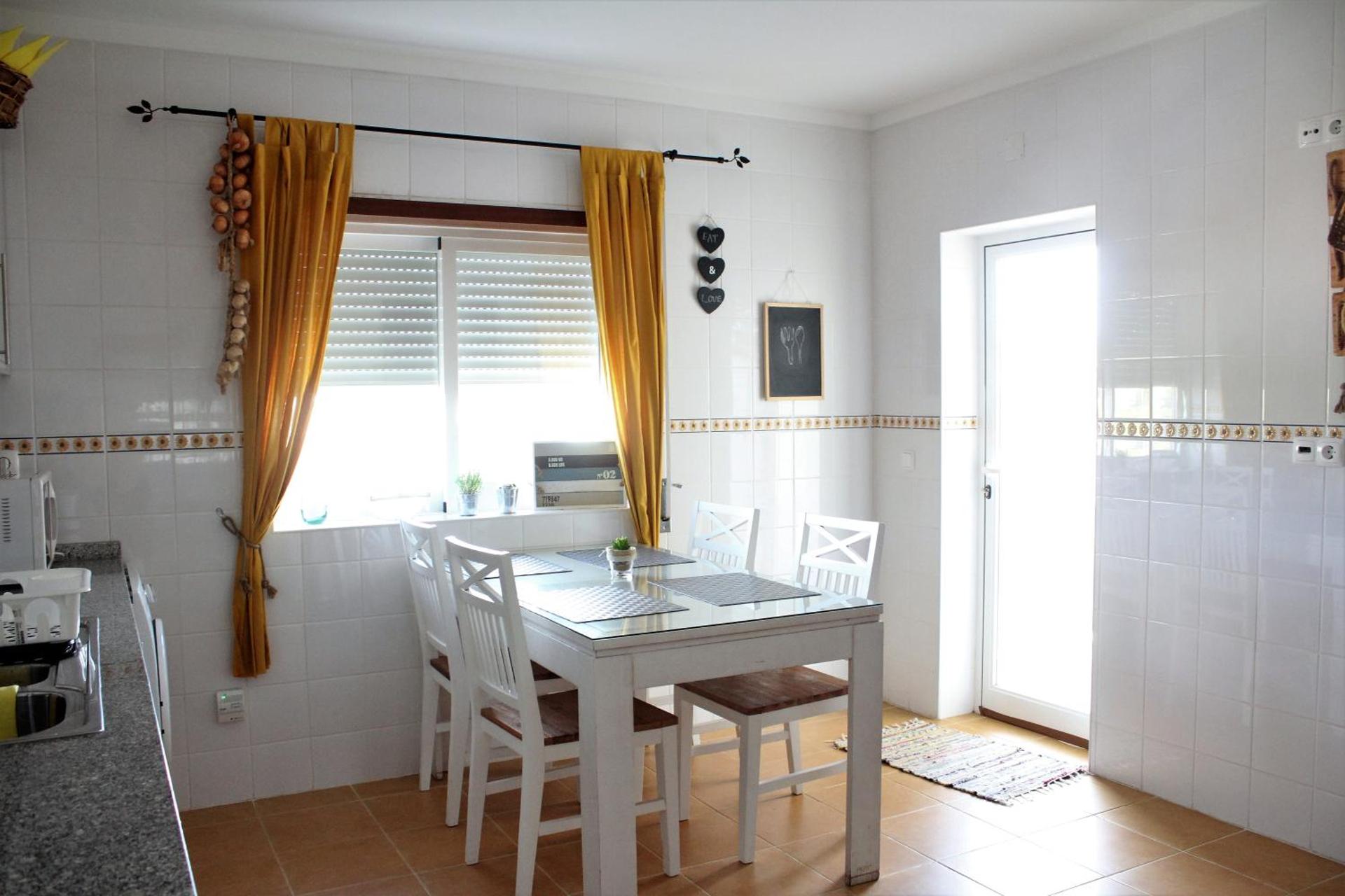 Lilas' Private Accommodation