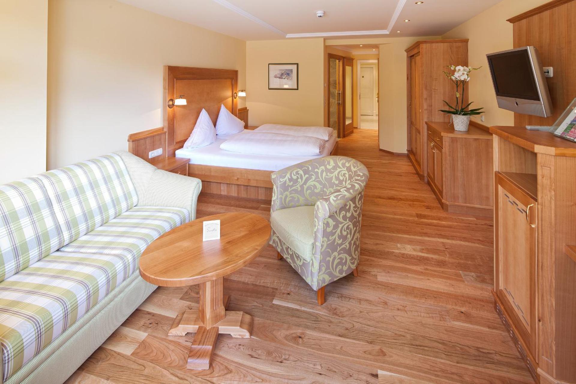 Photo of the whole room