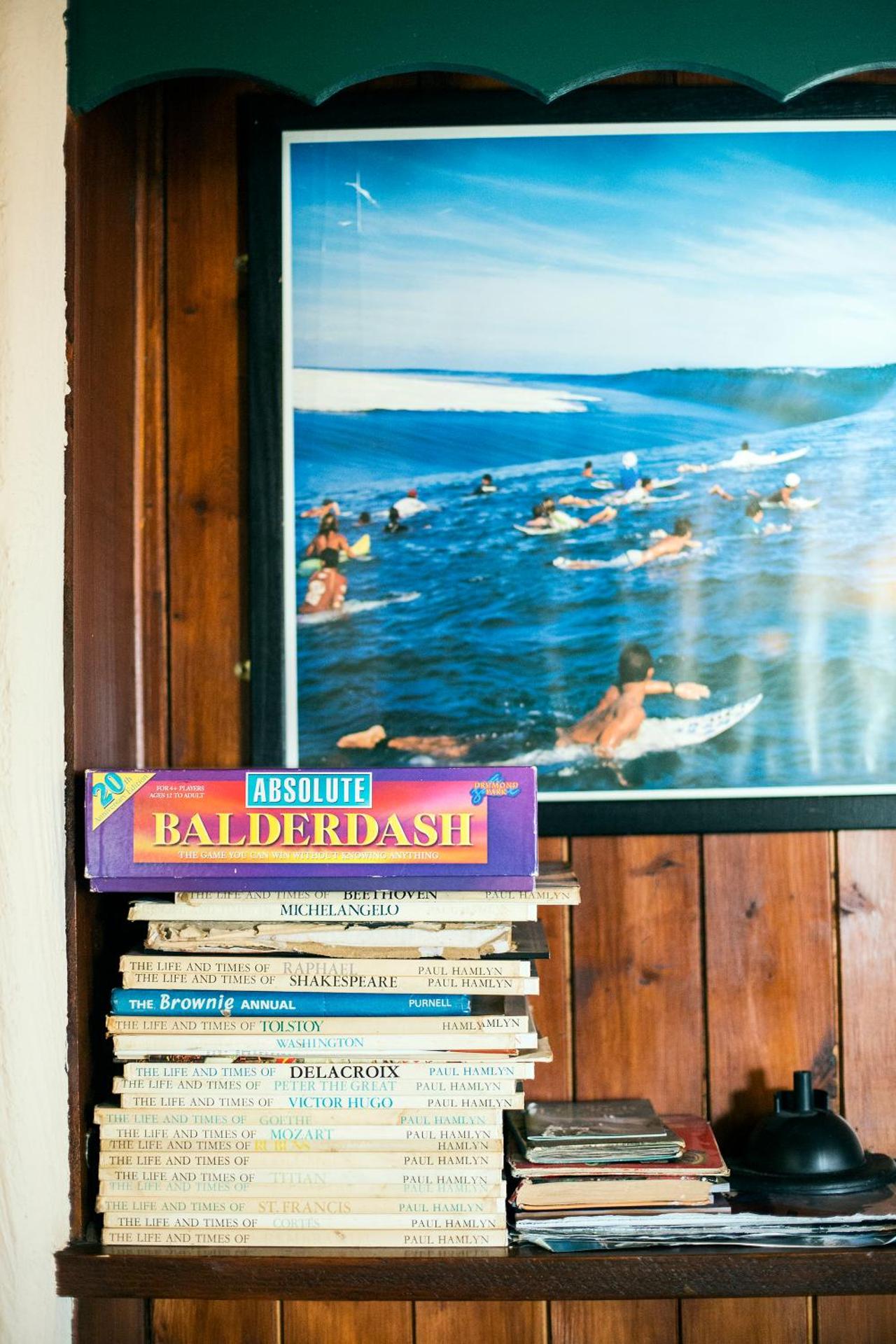 Maddens Bridge Bar & Guesthouse