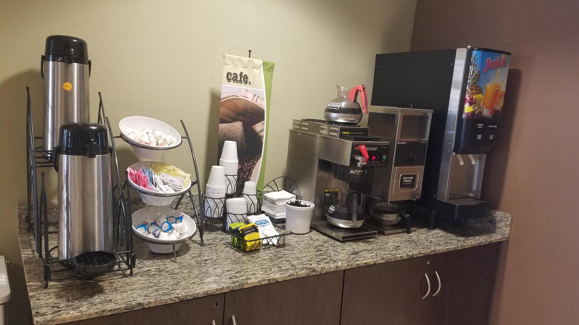 Coffee/tea facilities