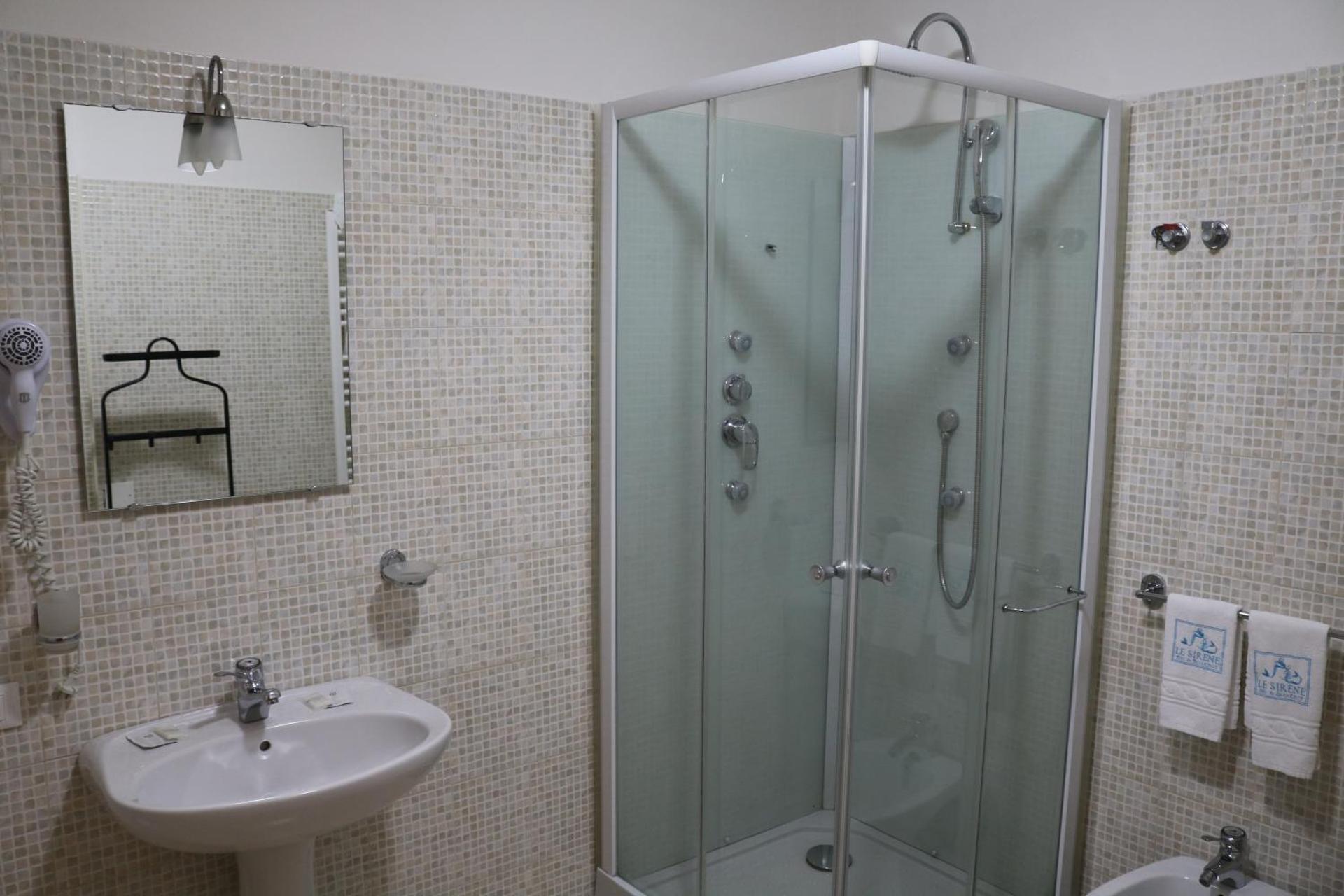 Le Sirene Bed and Breakfast