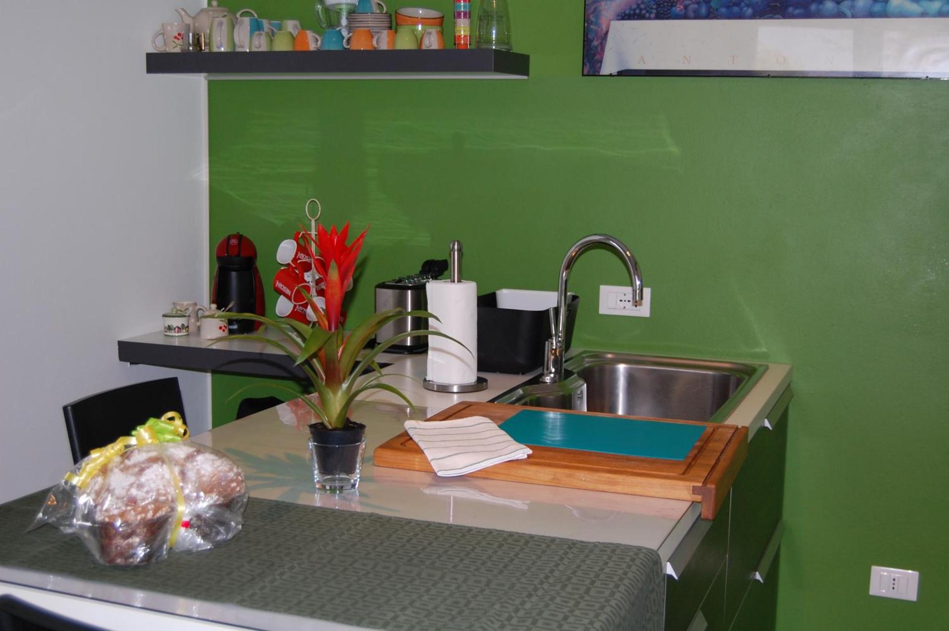 Kitchen or kitchenette