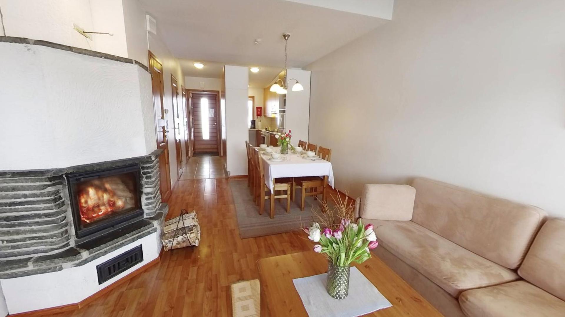 Communal lounge/ TV room