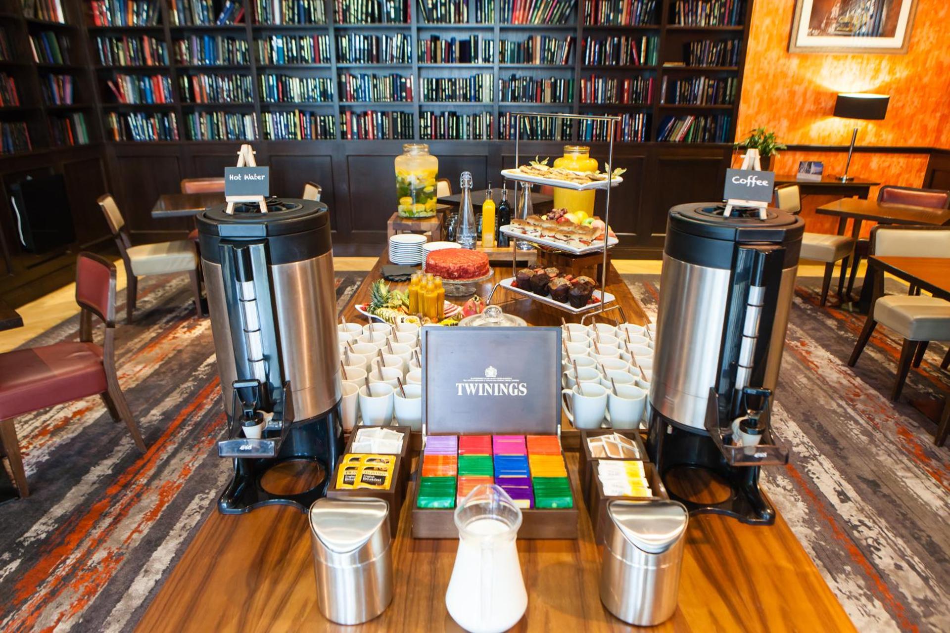 Coffee/tea facilities