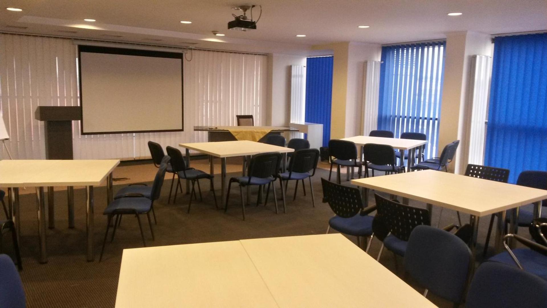 Meeting/conference room