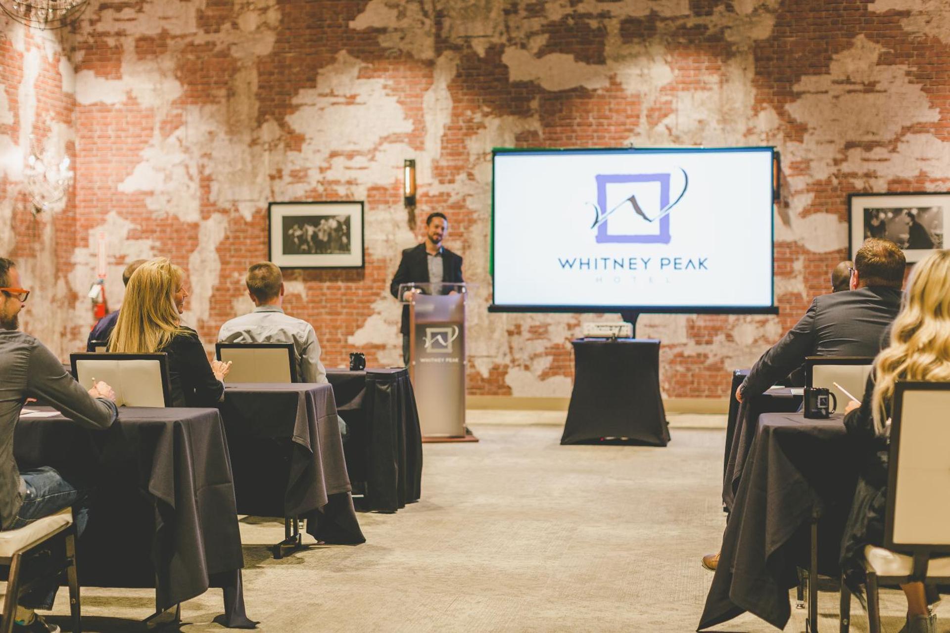 Meeting/conference room