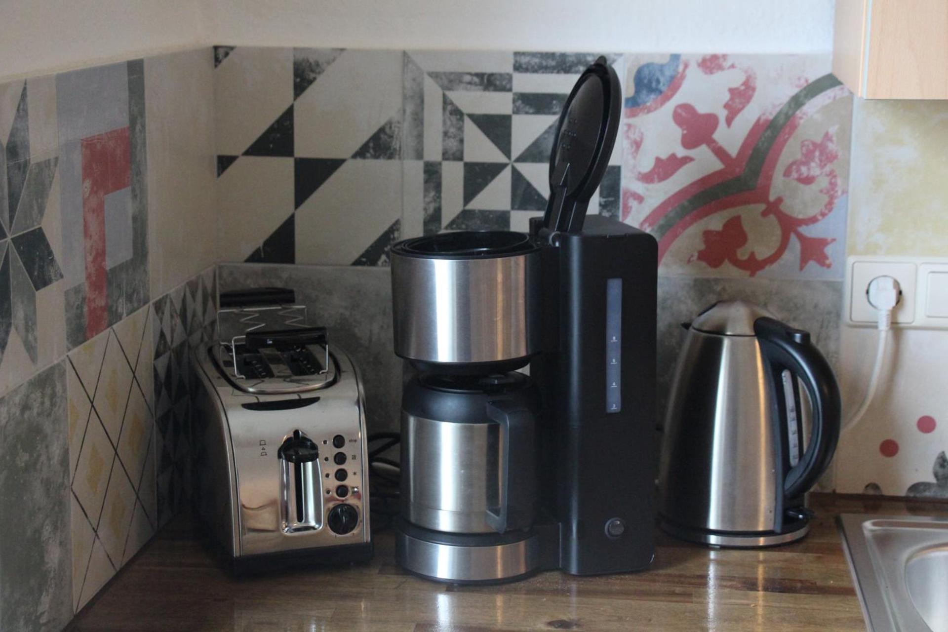 Coffee/tea facilities