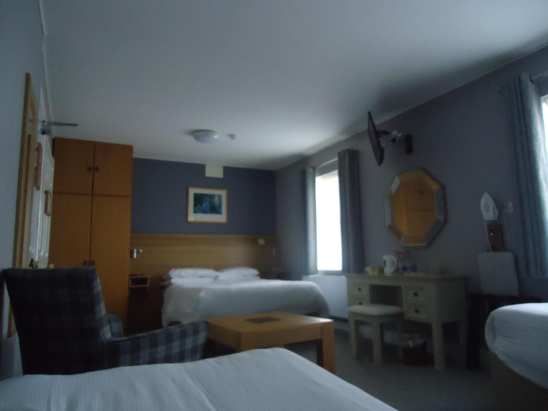 Templemore Arms Hotel