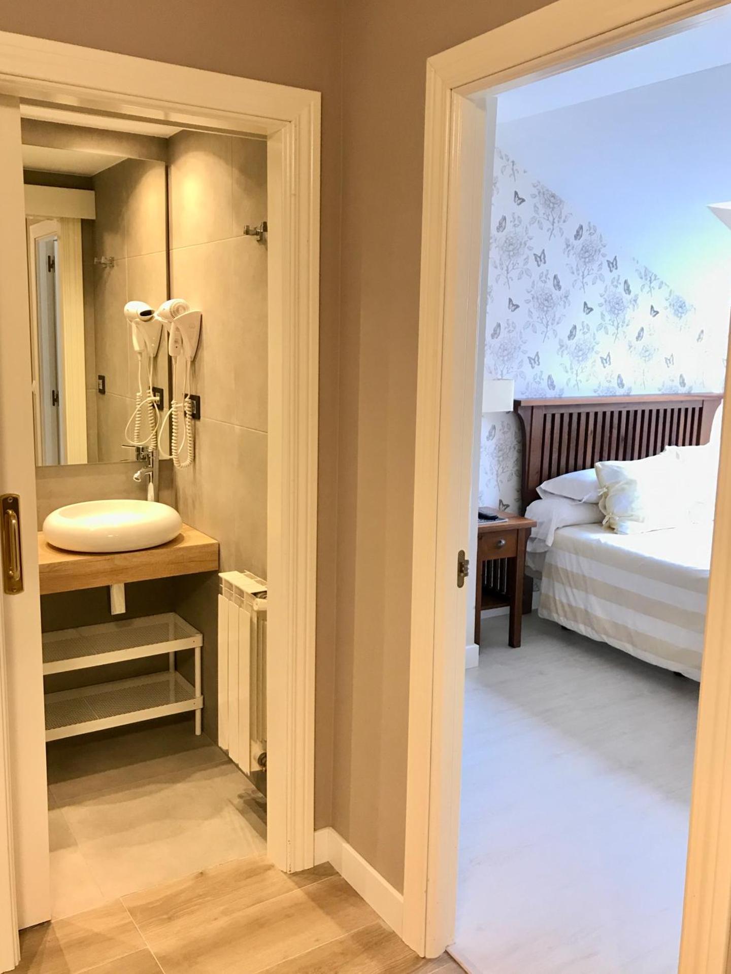 Two-Bedroom Apartment (4 Adults)