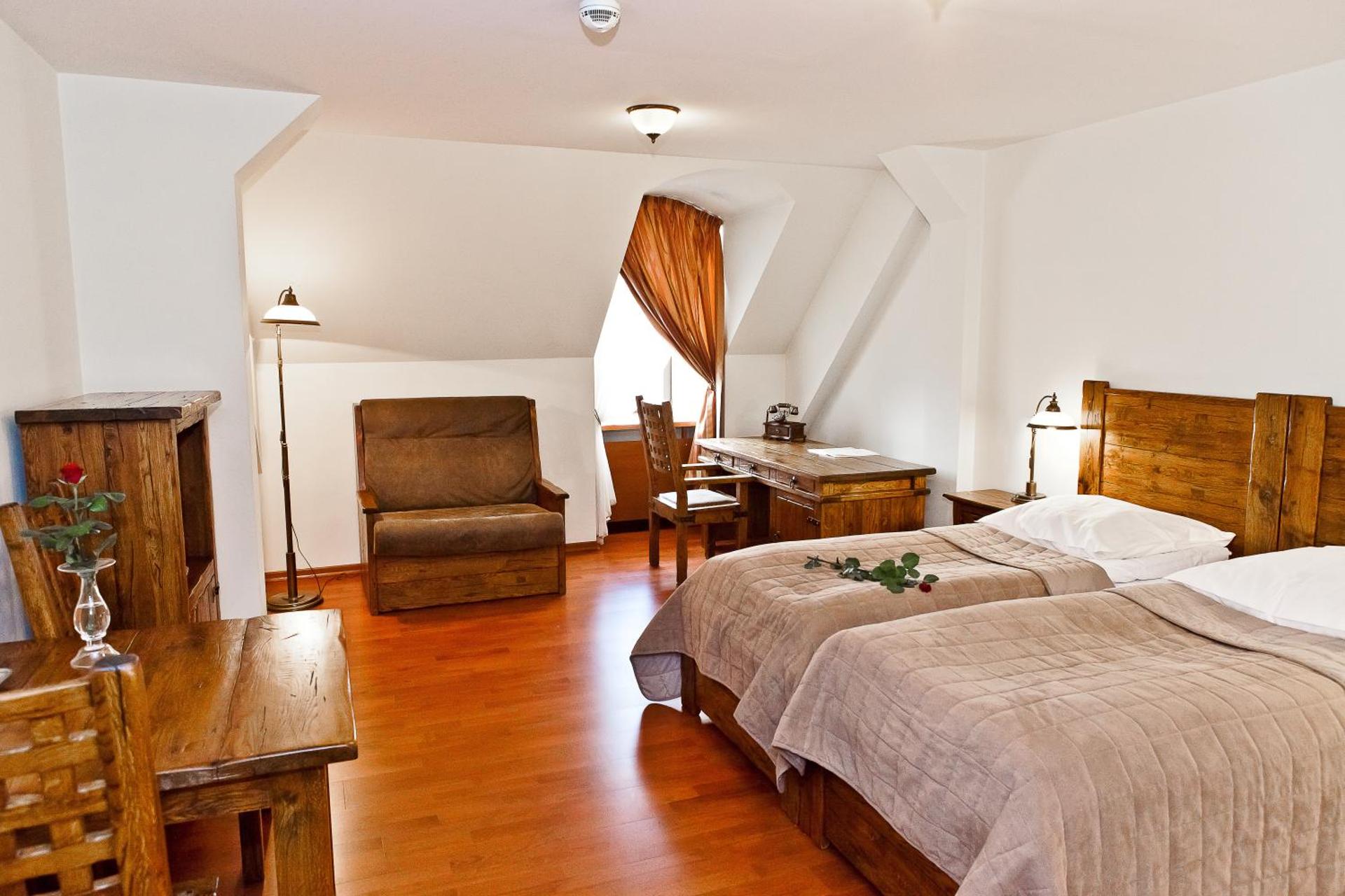 Photo of the whole room