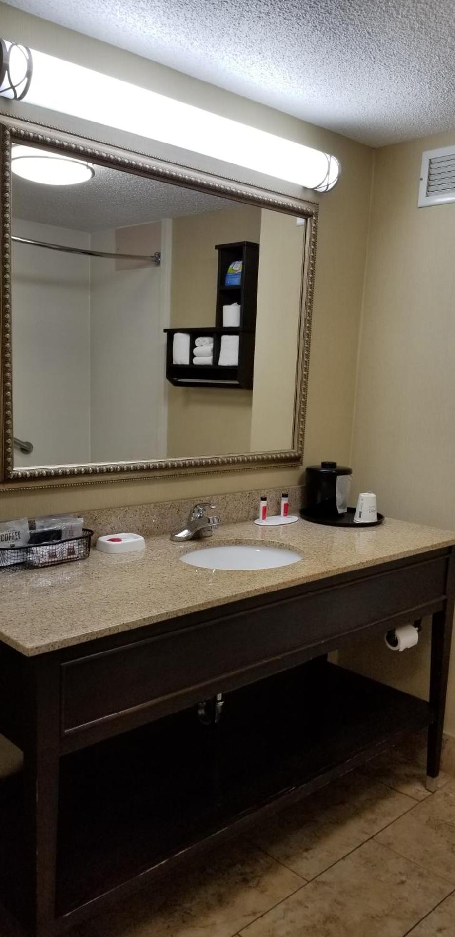 King Room - Non-Smoking