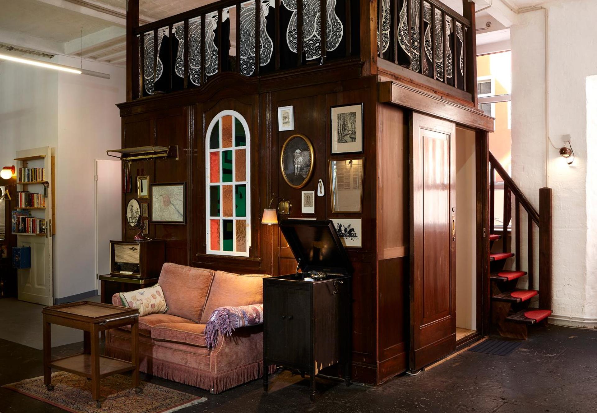 Photo of the whole room