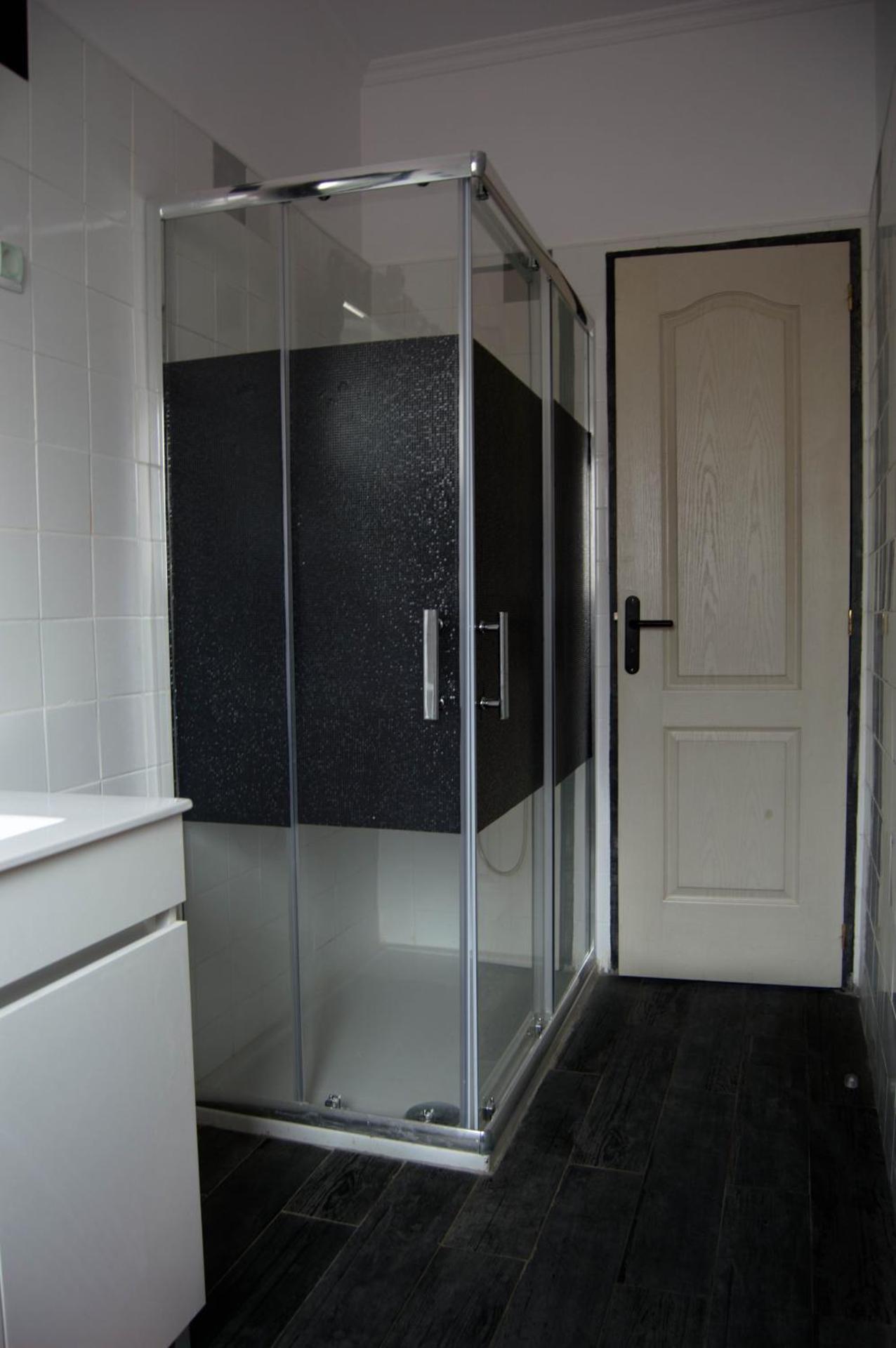 Lisbon Hostel Terminal 3