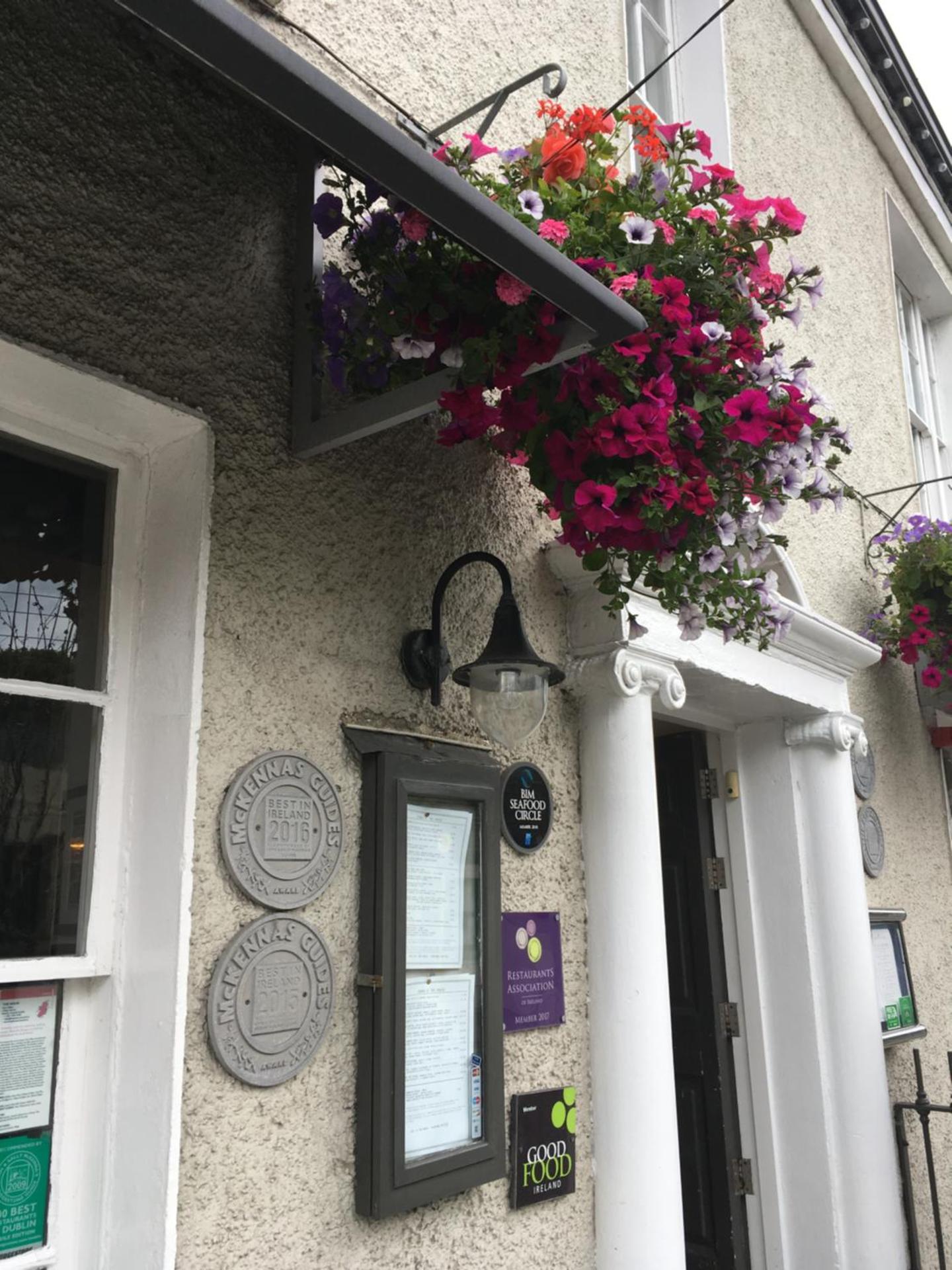 Restaurant/places to eat