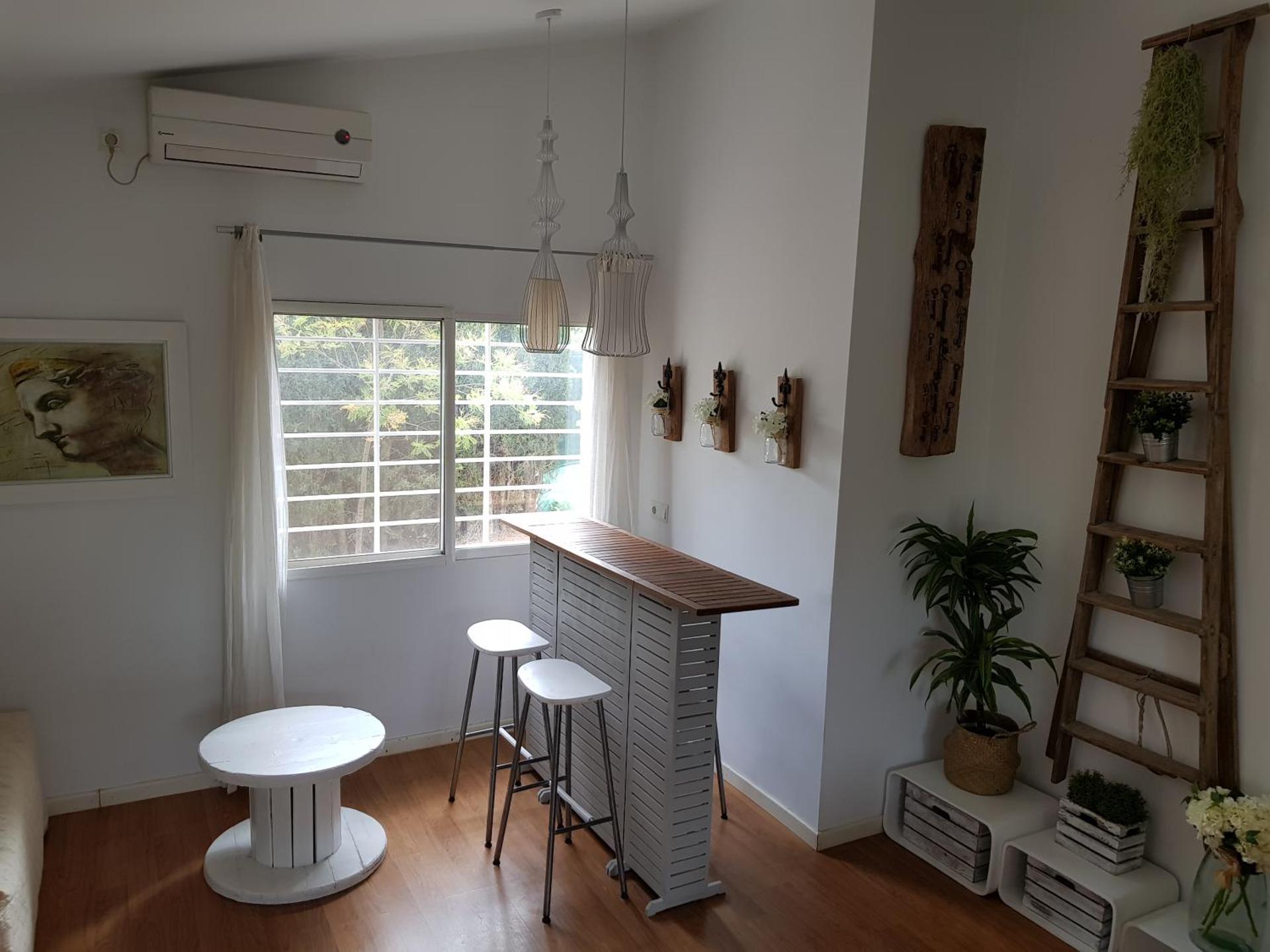 Domus Valencia Apartamentos Casa con piscina privada a 30 minutos de Valencia