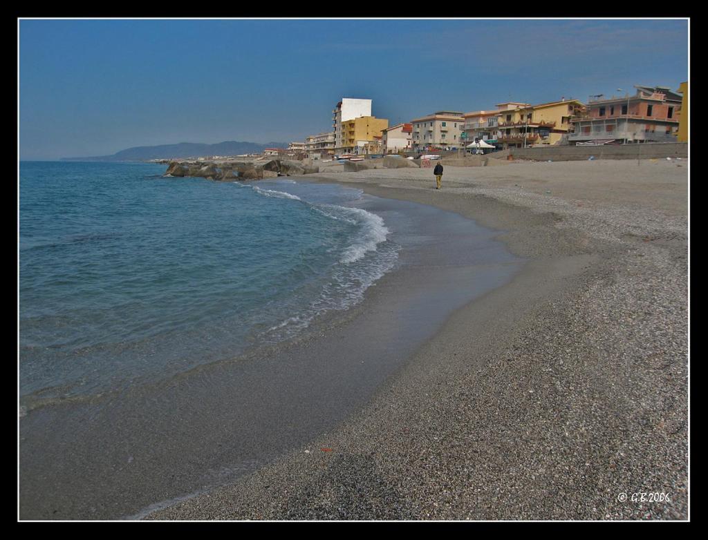 relax due passi dal mare