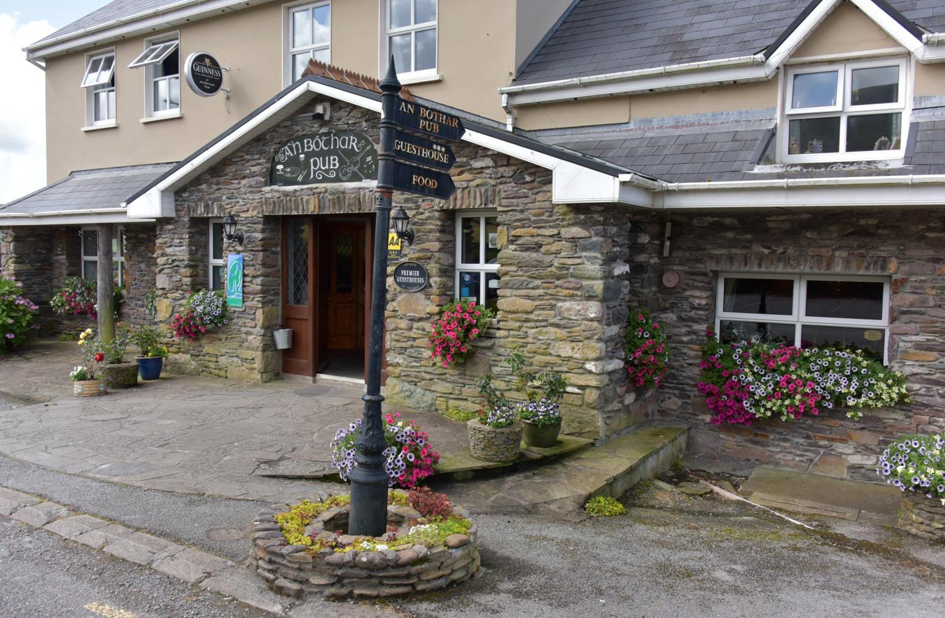 An Bothar Pub