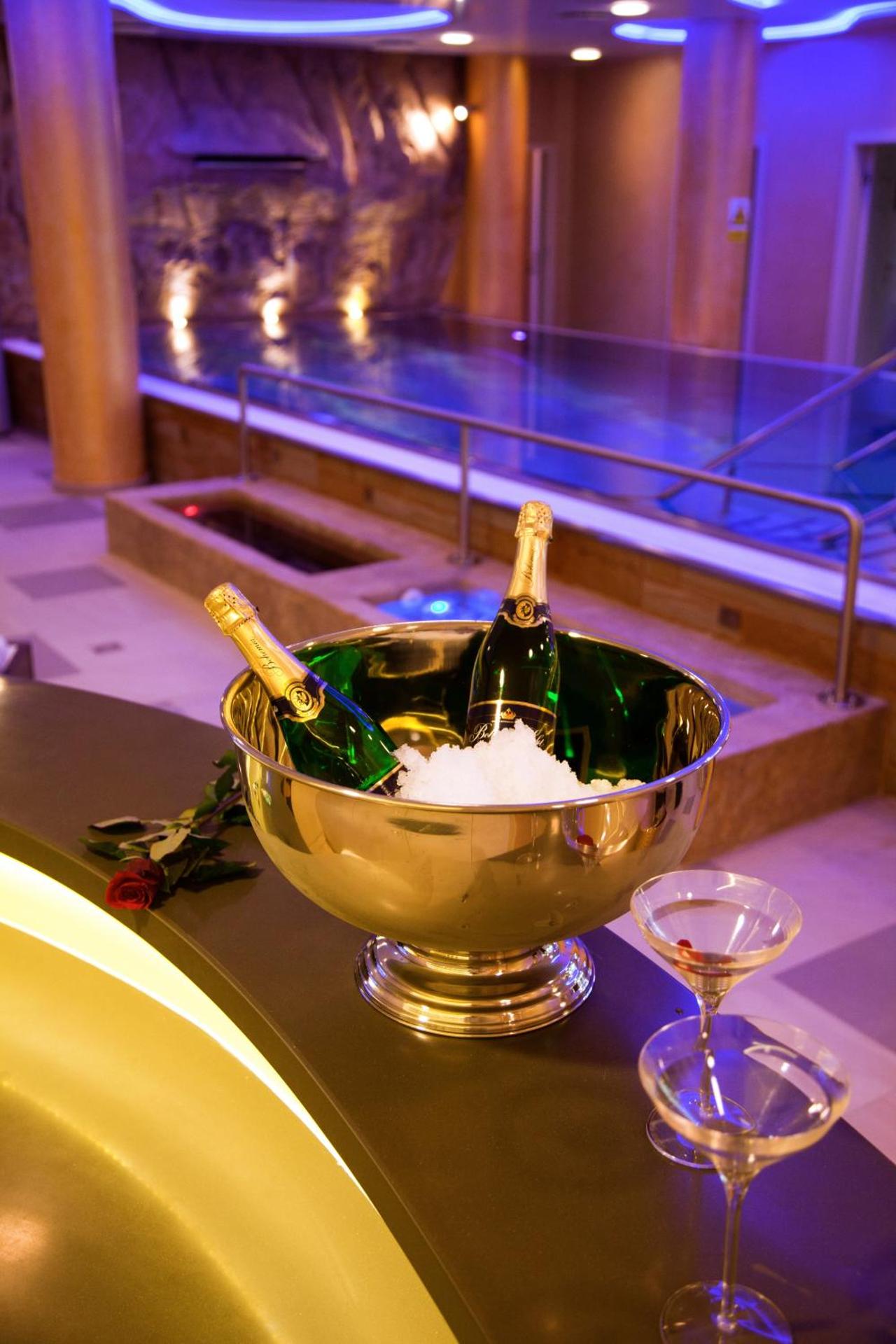 Spa and wellness centre/facilities