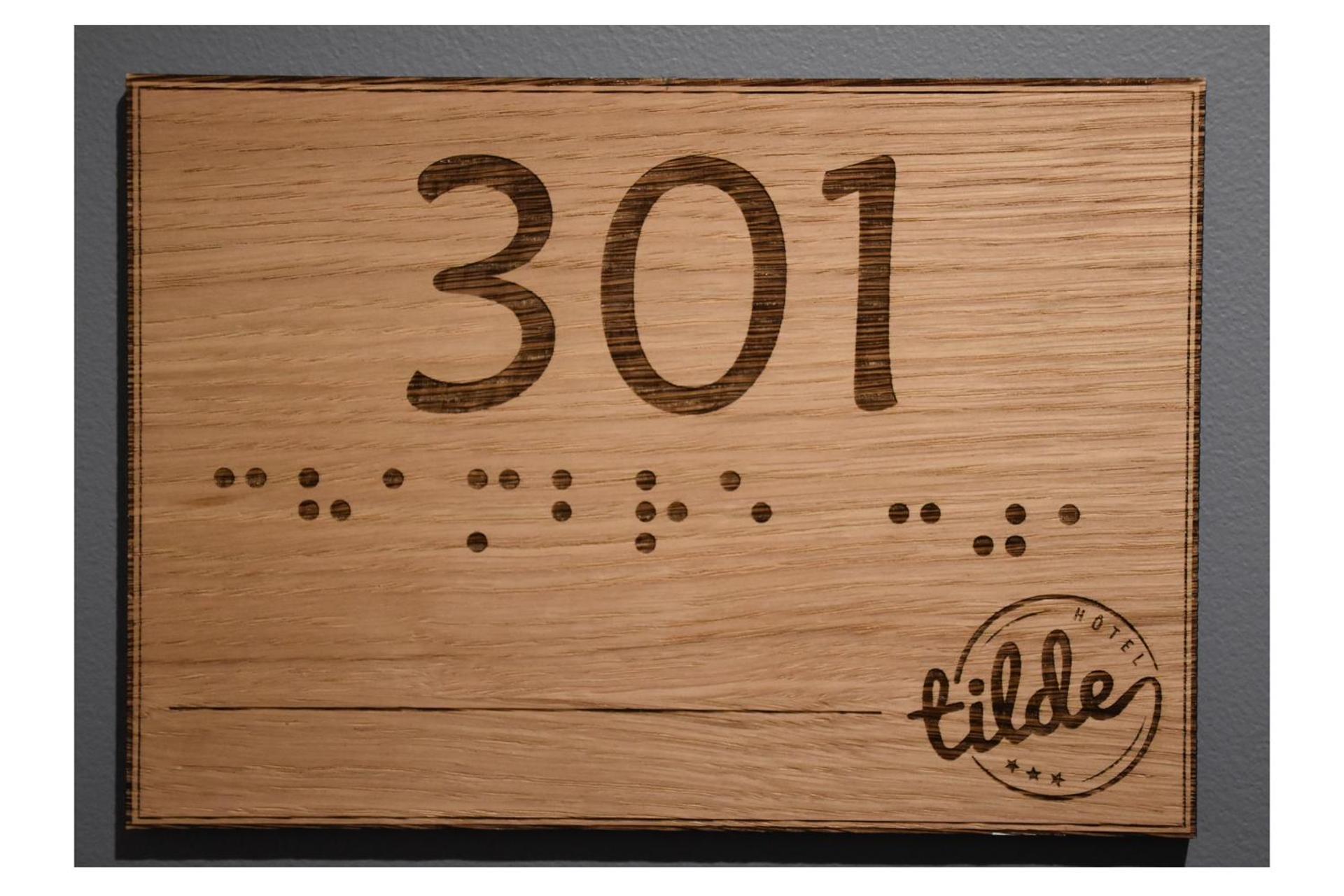 Logo/Certificate/Sign