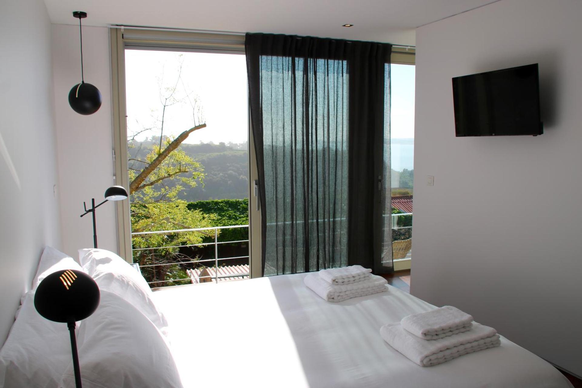 Dobbeltværelse med balkon og havudsigt