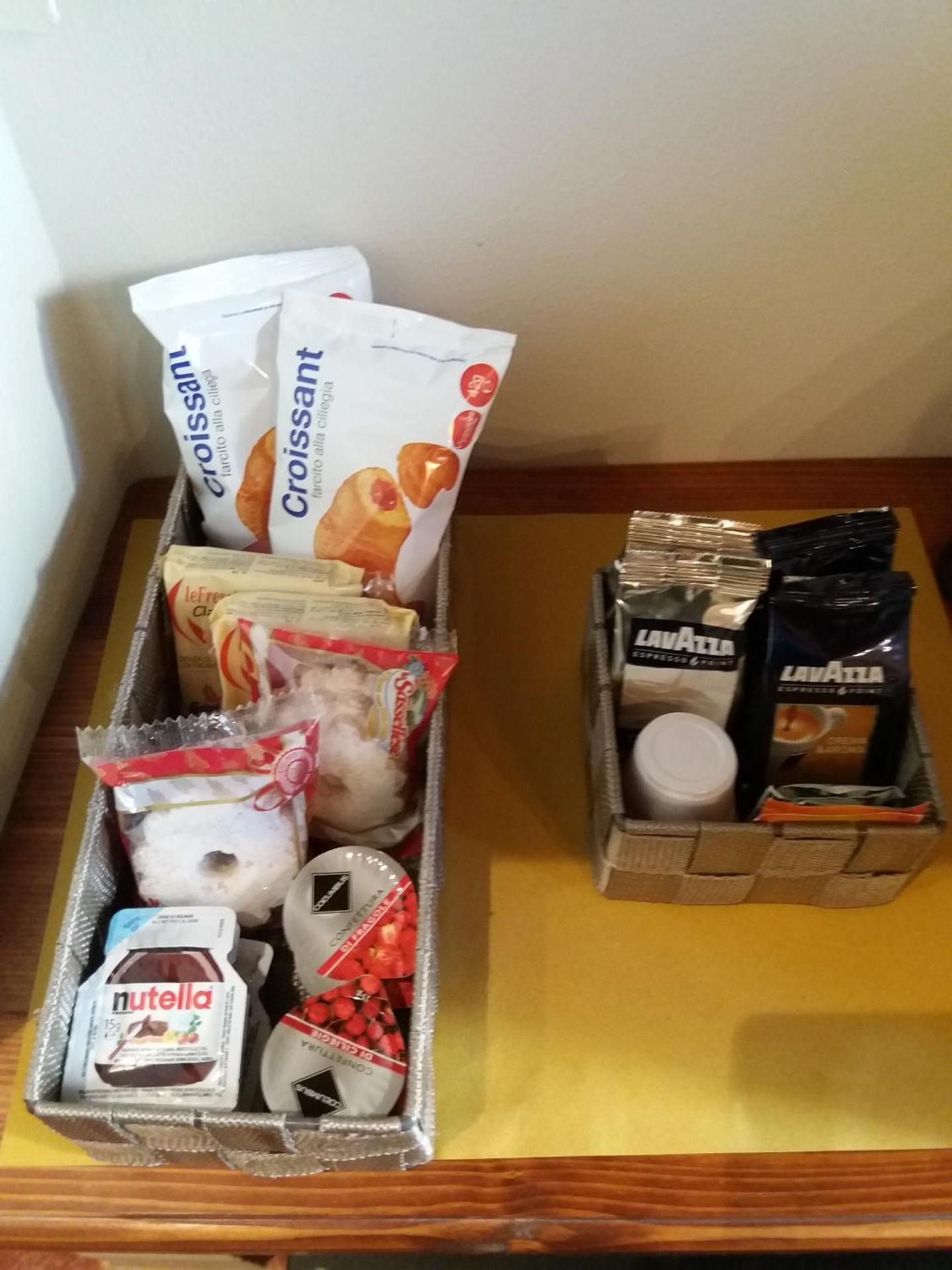 Coffee/tea facilities