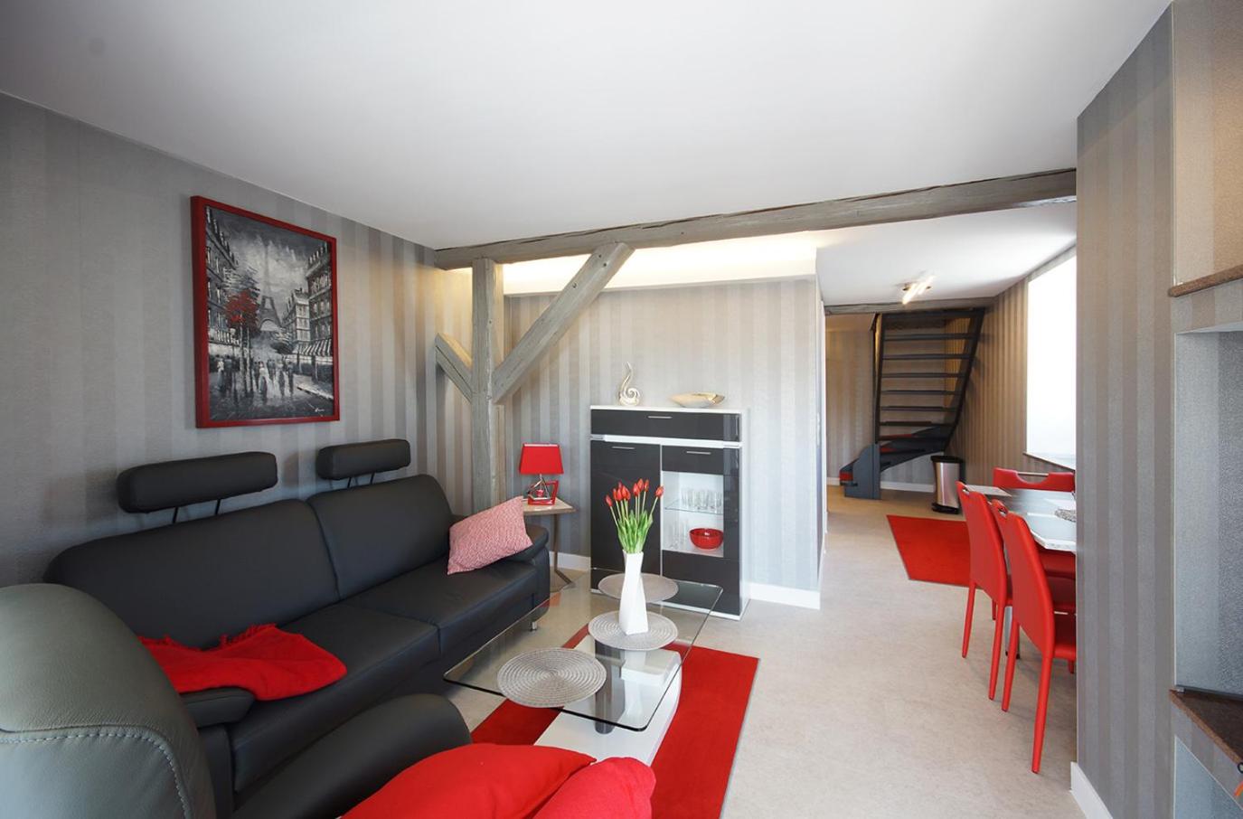 Apartment - Split Level