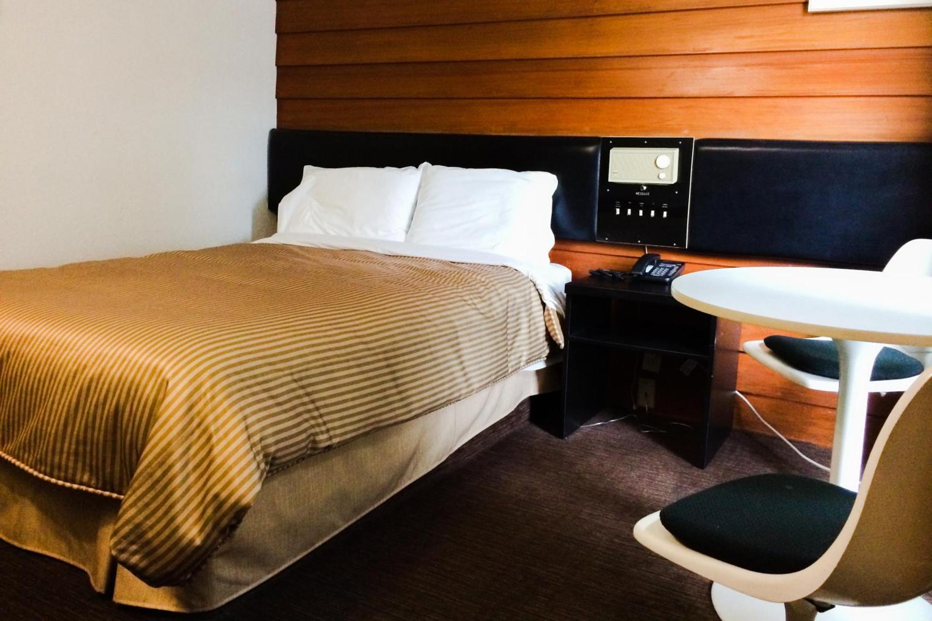 Motel à la Brunante Petit Déjeuner inclus avec la chambre