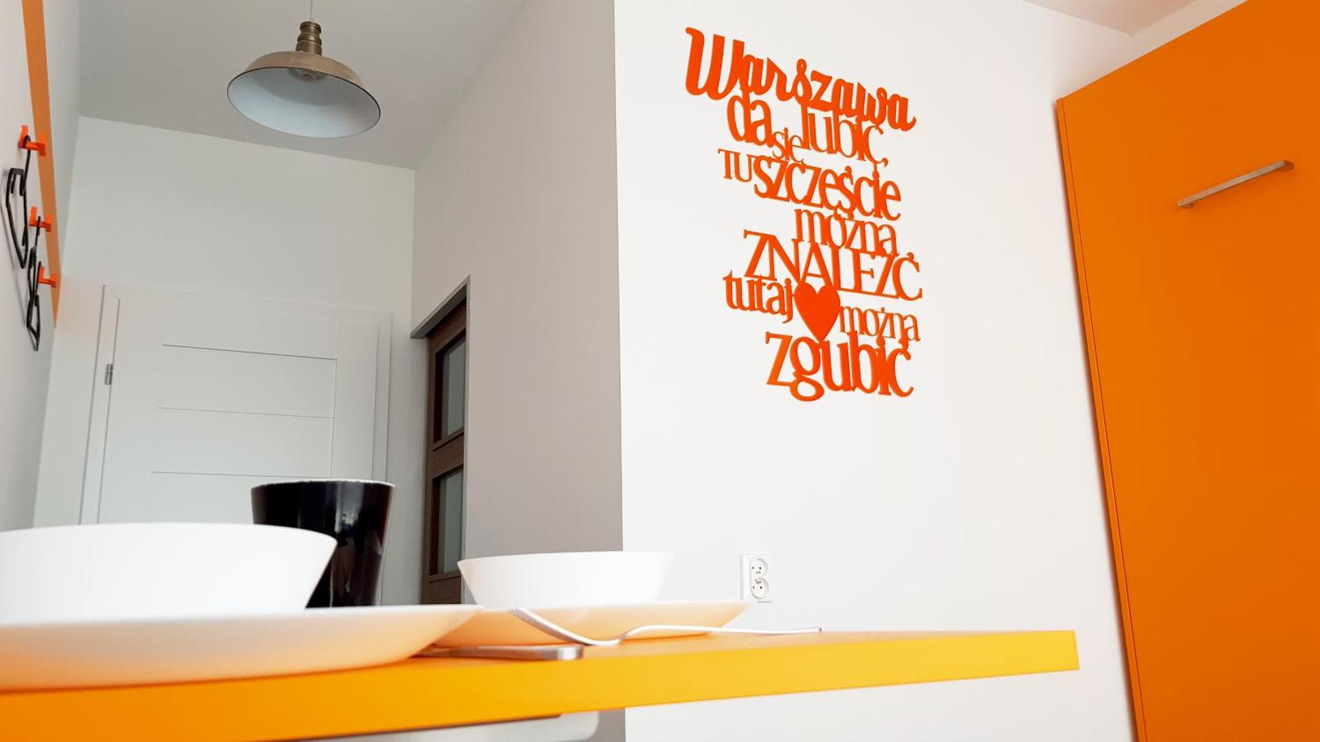 Walk distance to mokotow business park