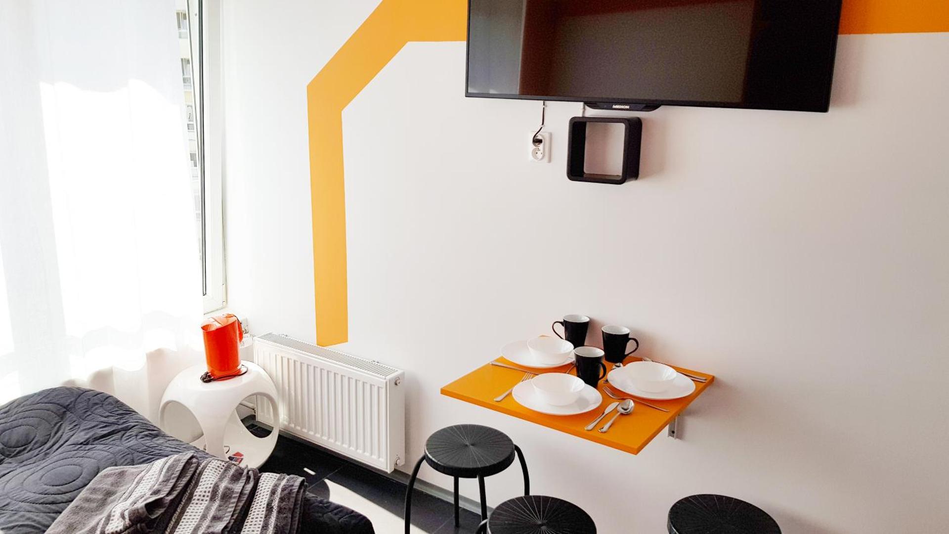 Walk distance to mokotow business park