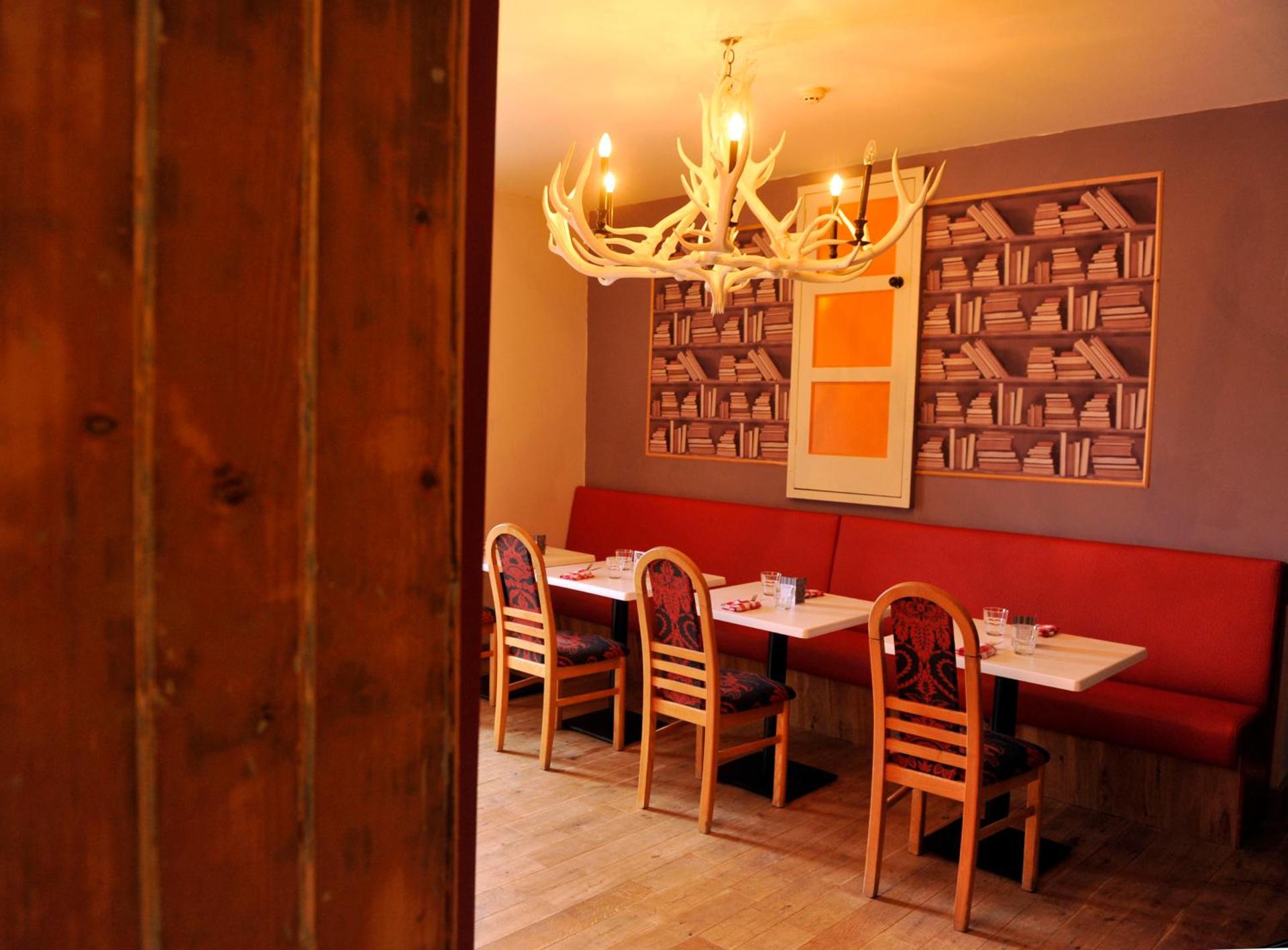 Restaurant/places to eat