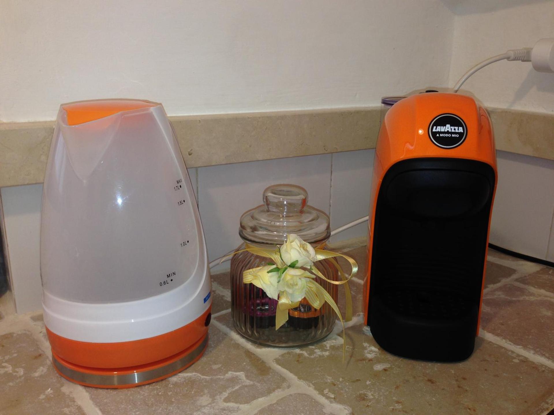 Coffee/tea facilities