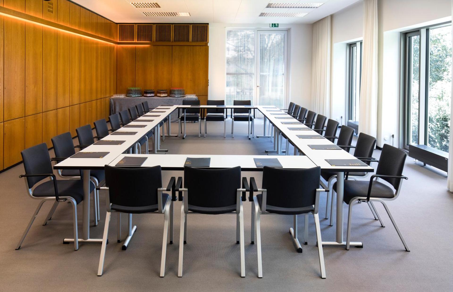 Meeting/conference room