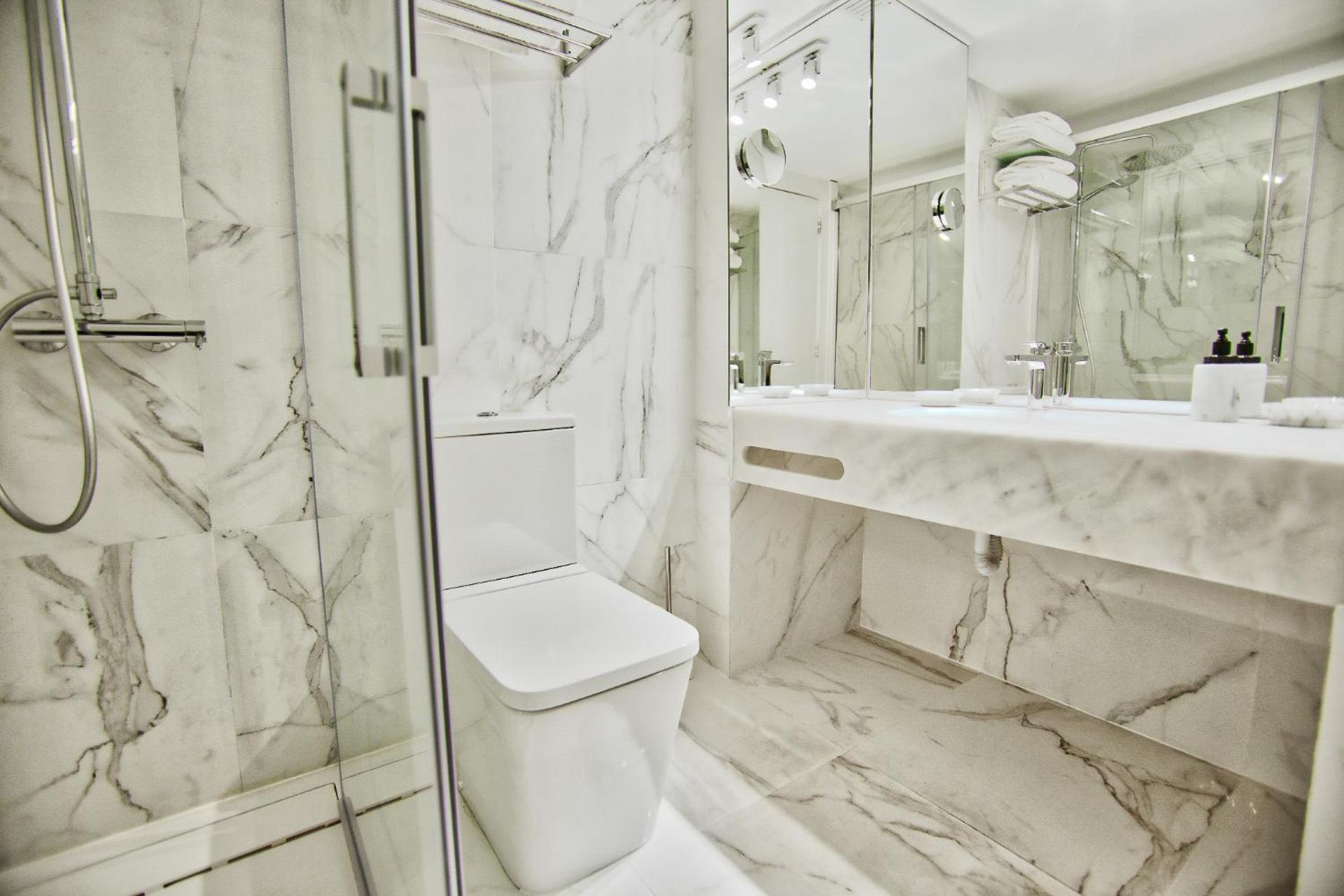 THE LAKERS Boutique Apartment