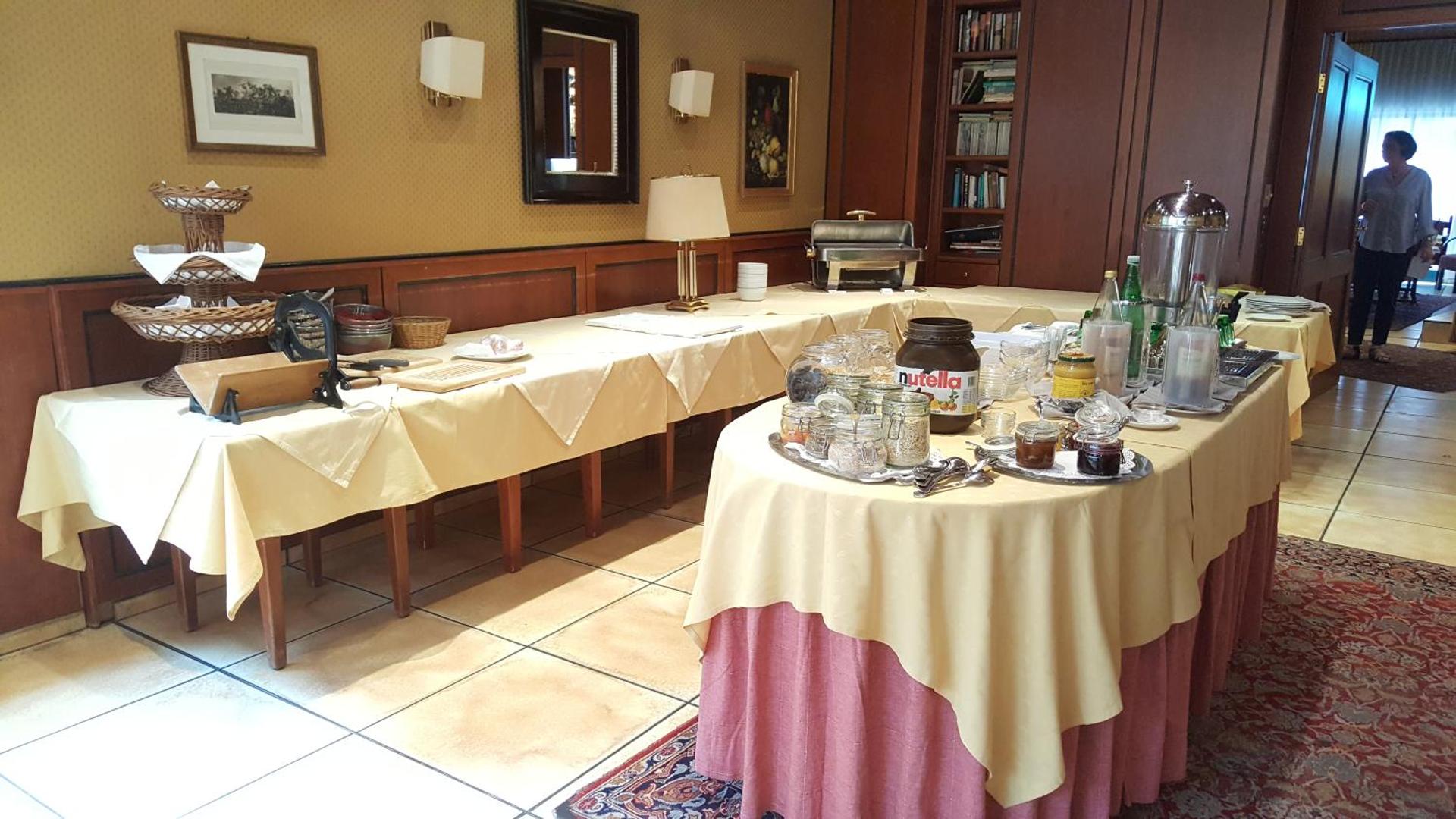 Restaurant/places to eat