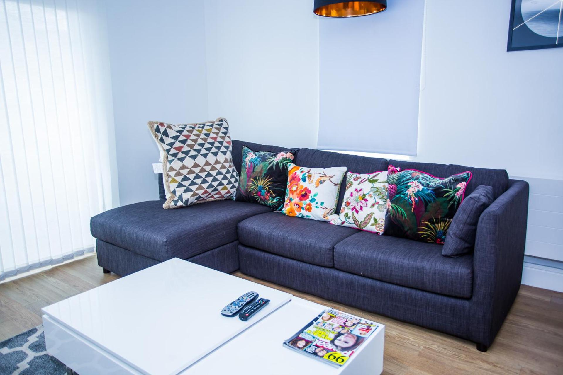 PRESTIGE 2 BED BALCONY APARTMENT