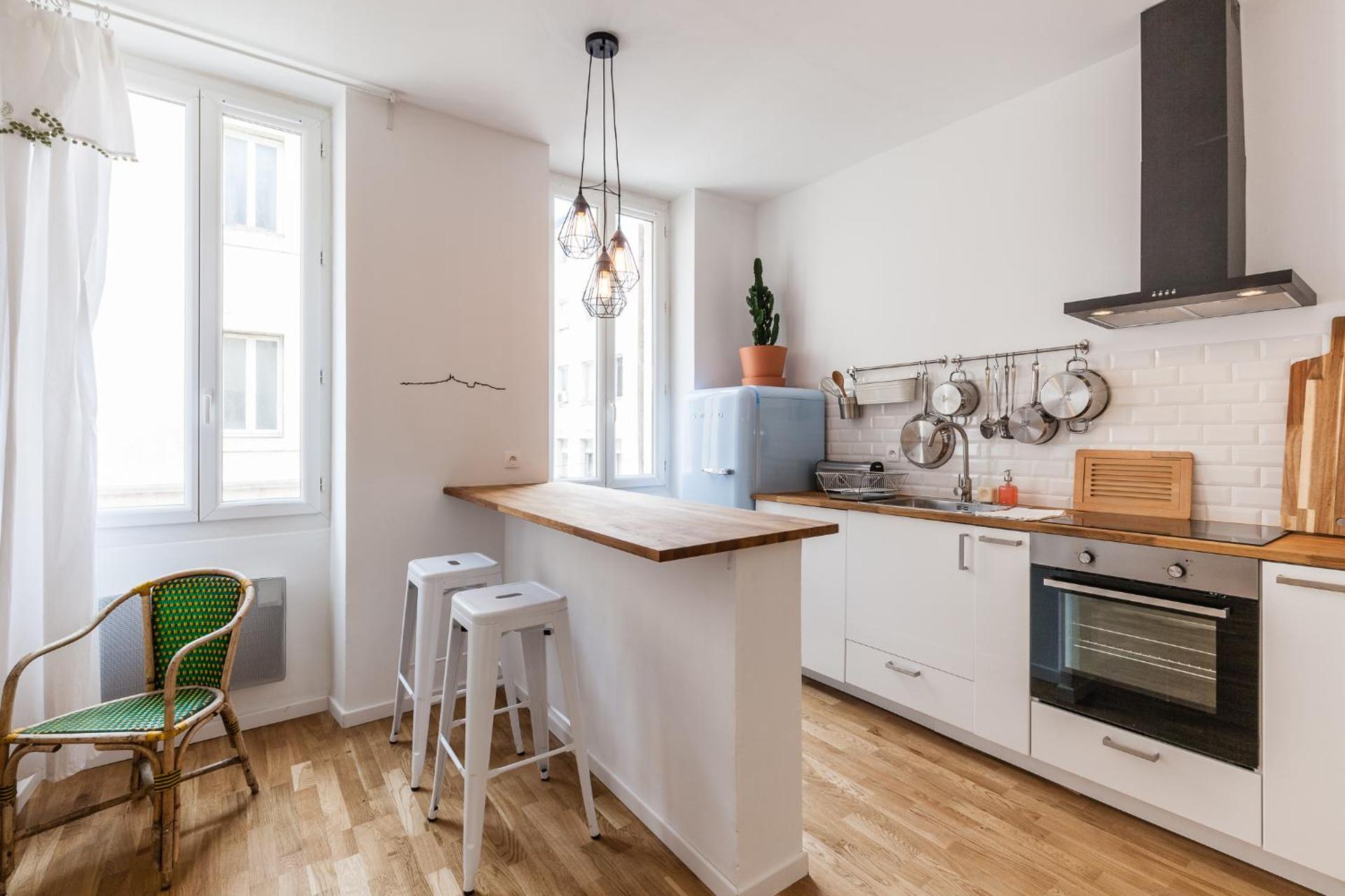 Kitchen or kitchenette