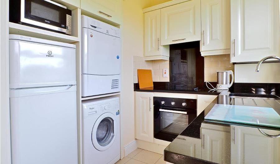 Quilty Holiday Cottages - Type A