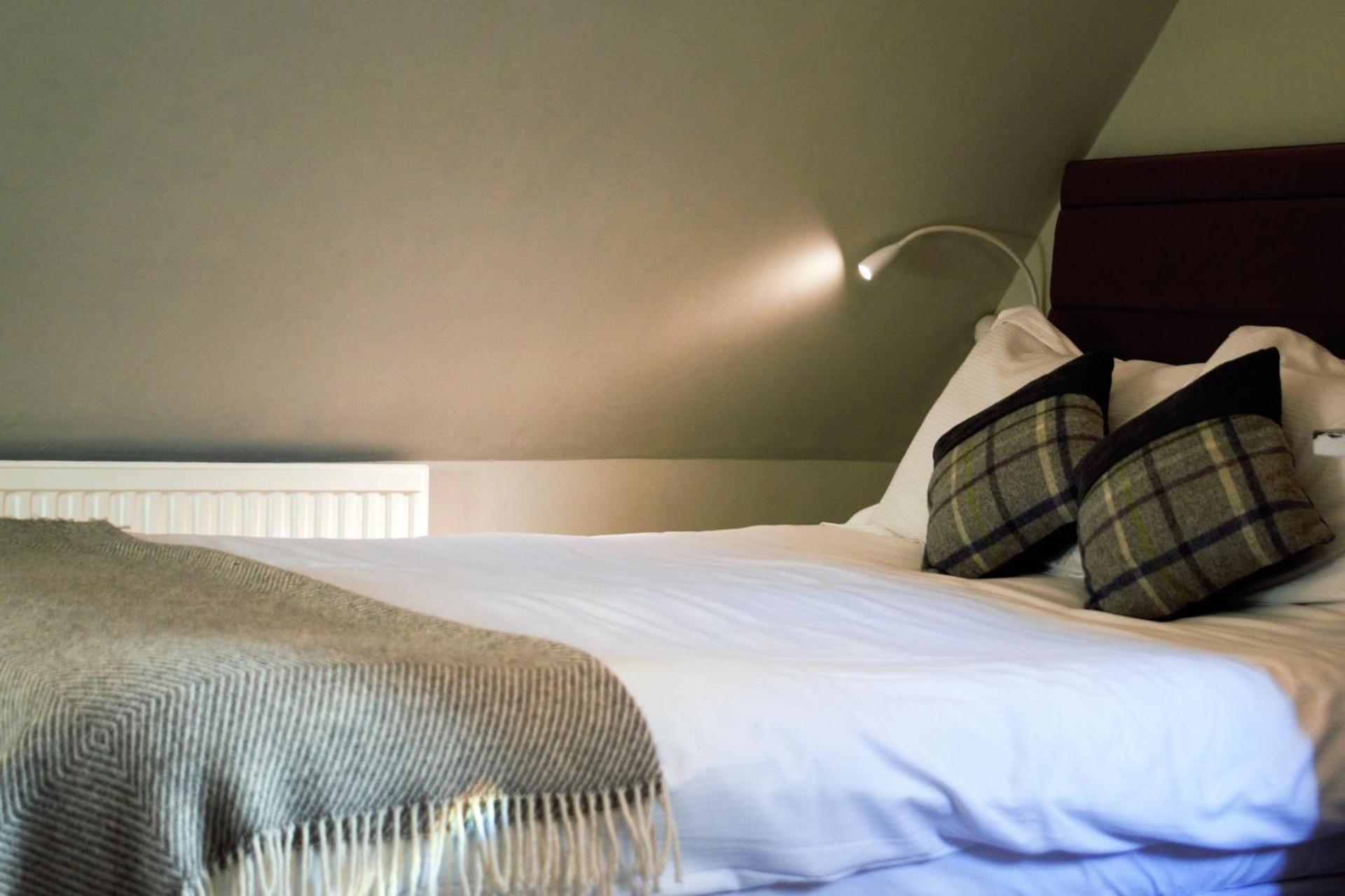 White Horse & Griffin