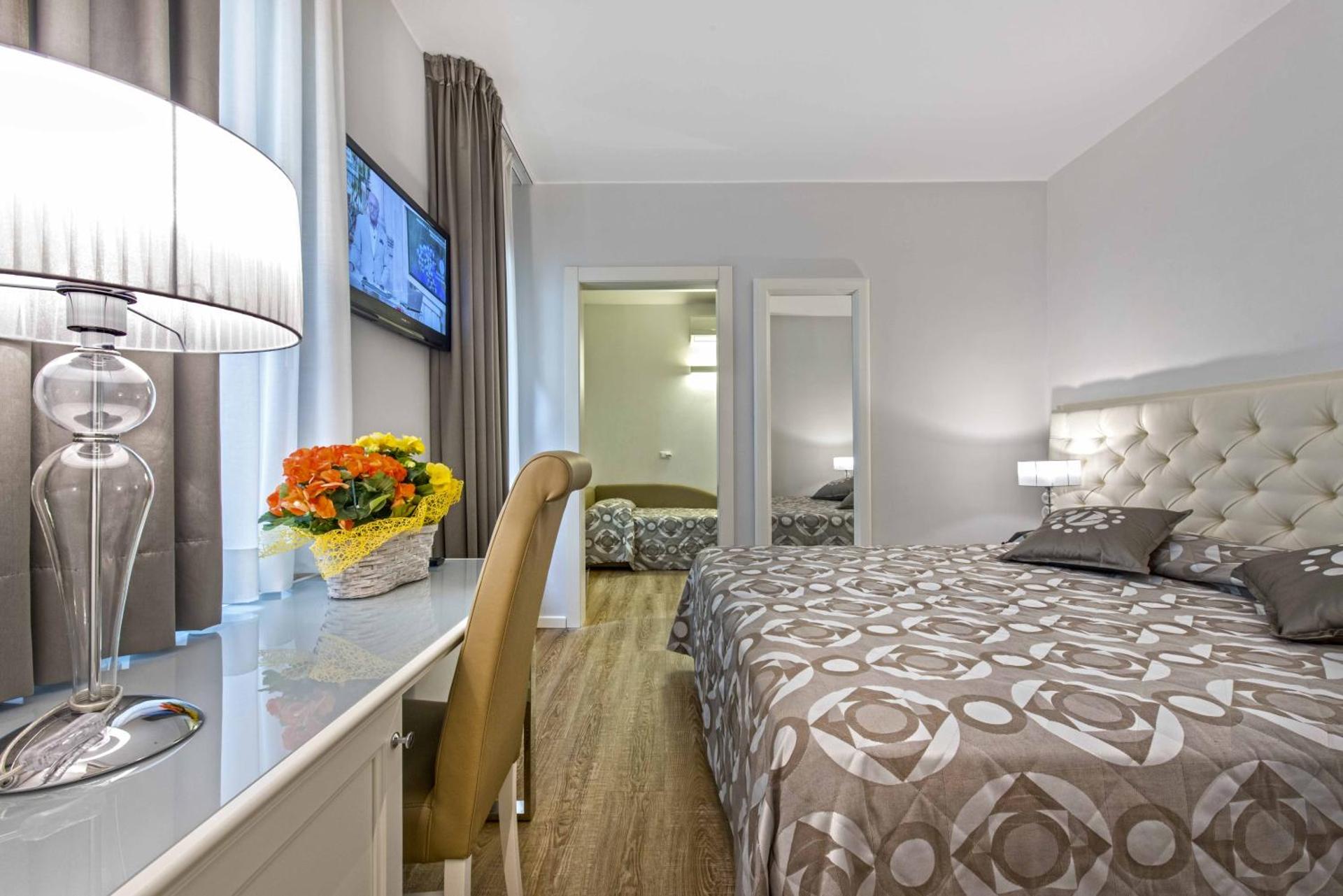 Superior Triple Room