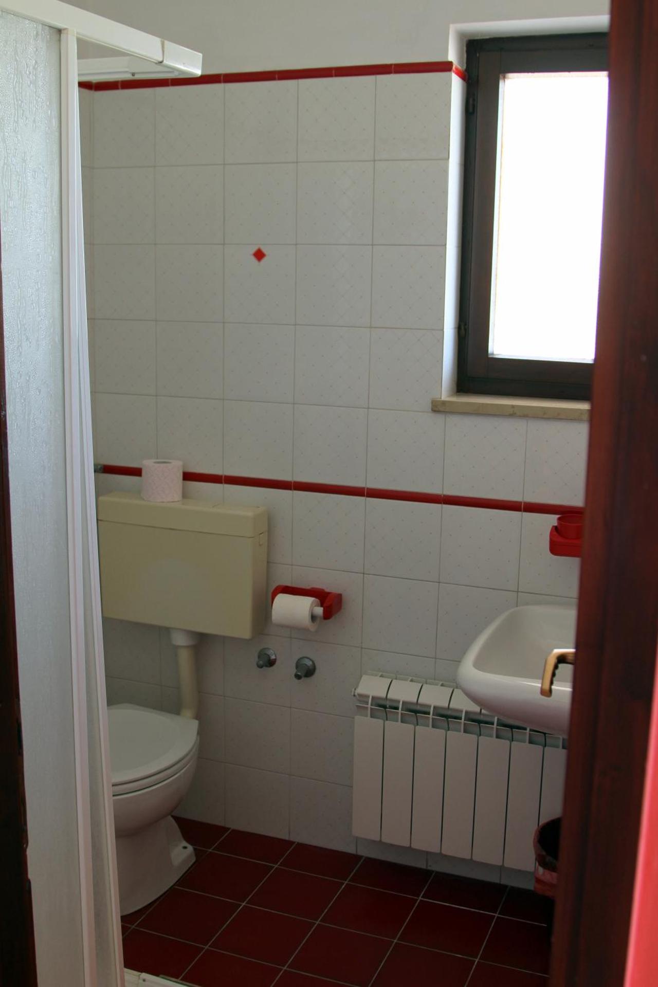 Monolocale con Balcone e Vista Mare