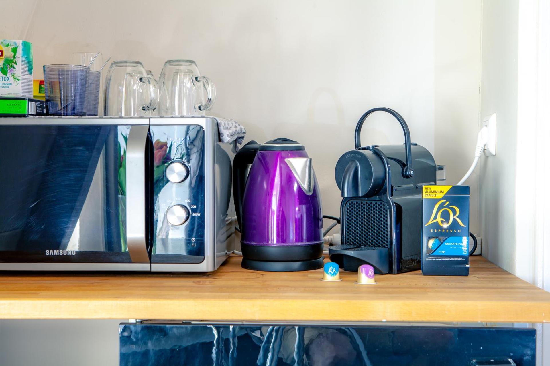 Coffee/tea facilities