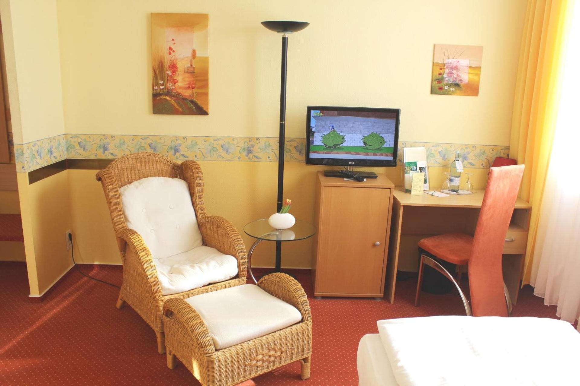 Photo of the whole room