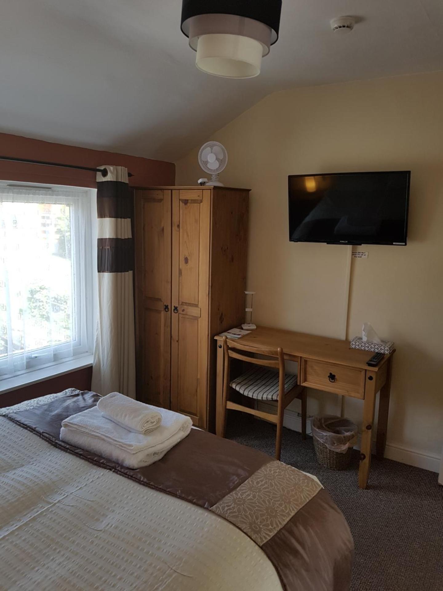 Riverside Guest House