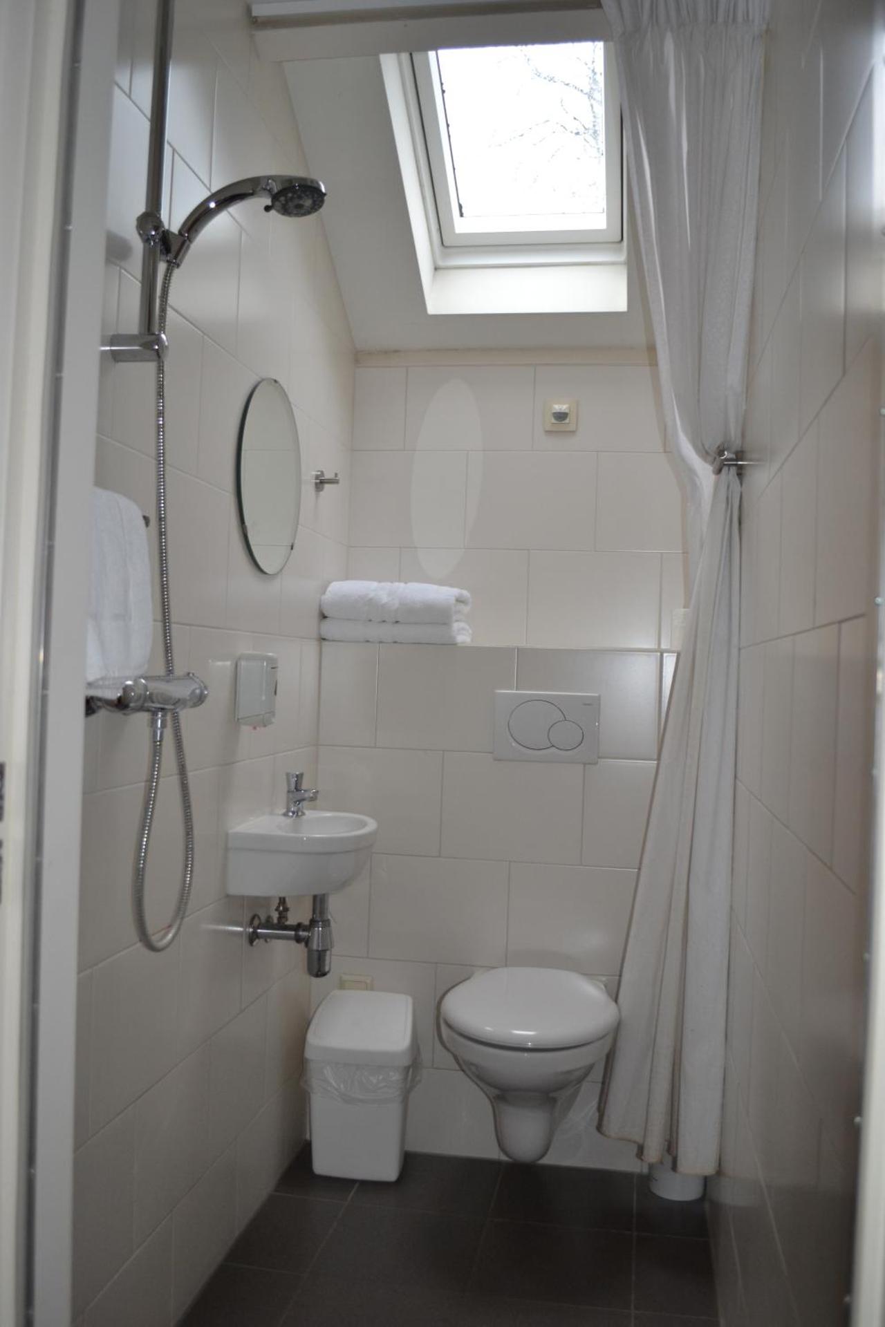 Double or Twin Room with Separate Private Bathroom