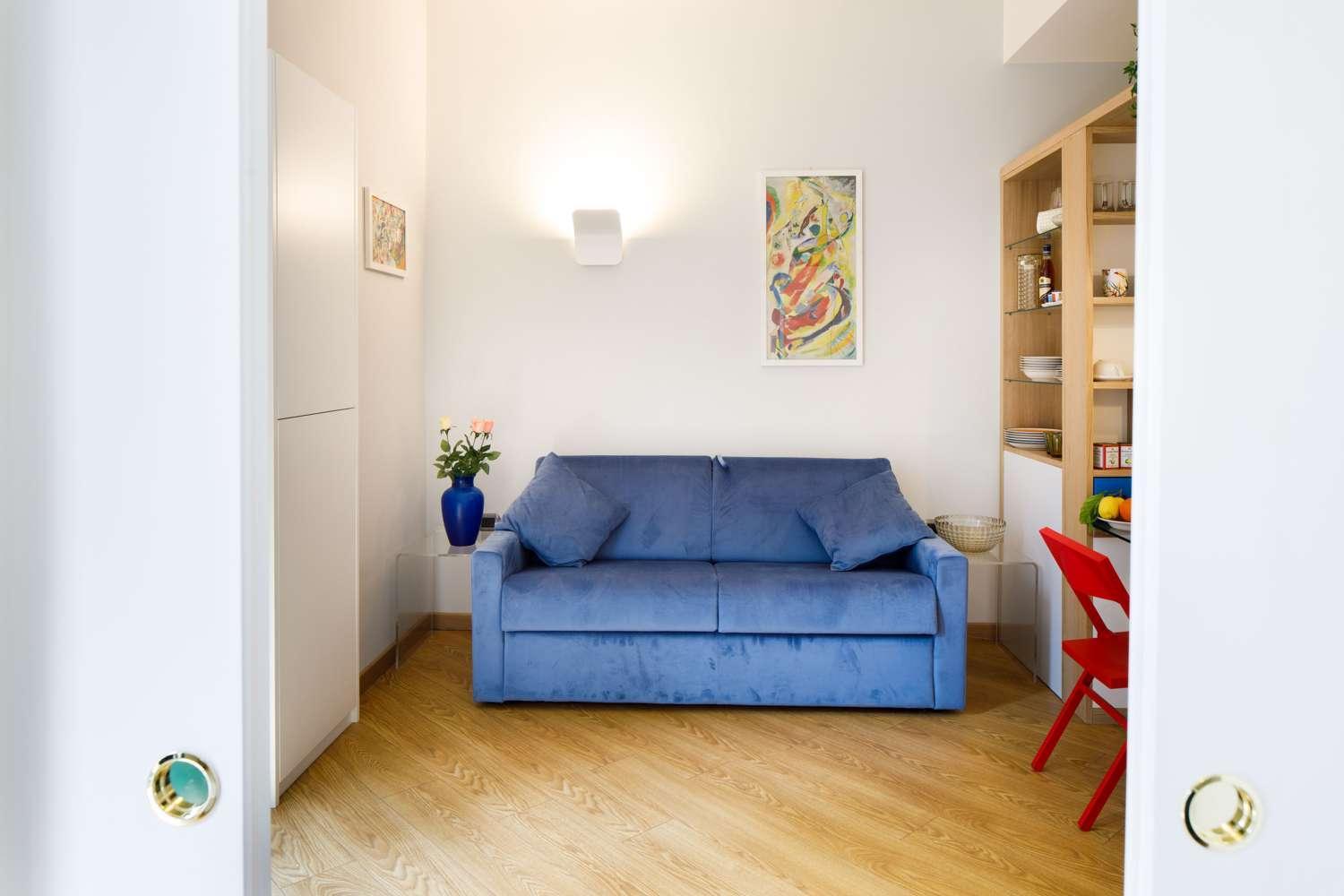 Communal lounge/ TV room