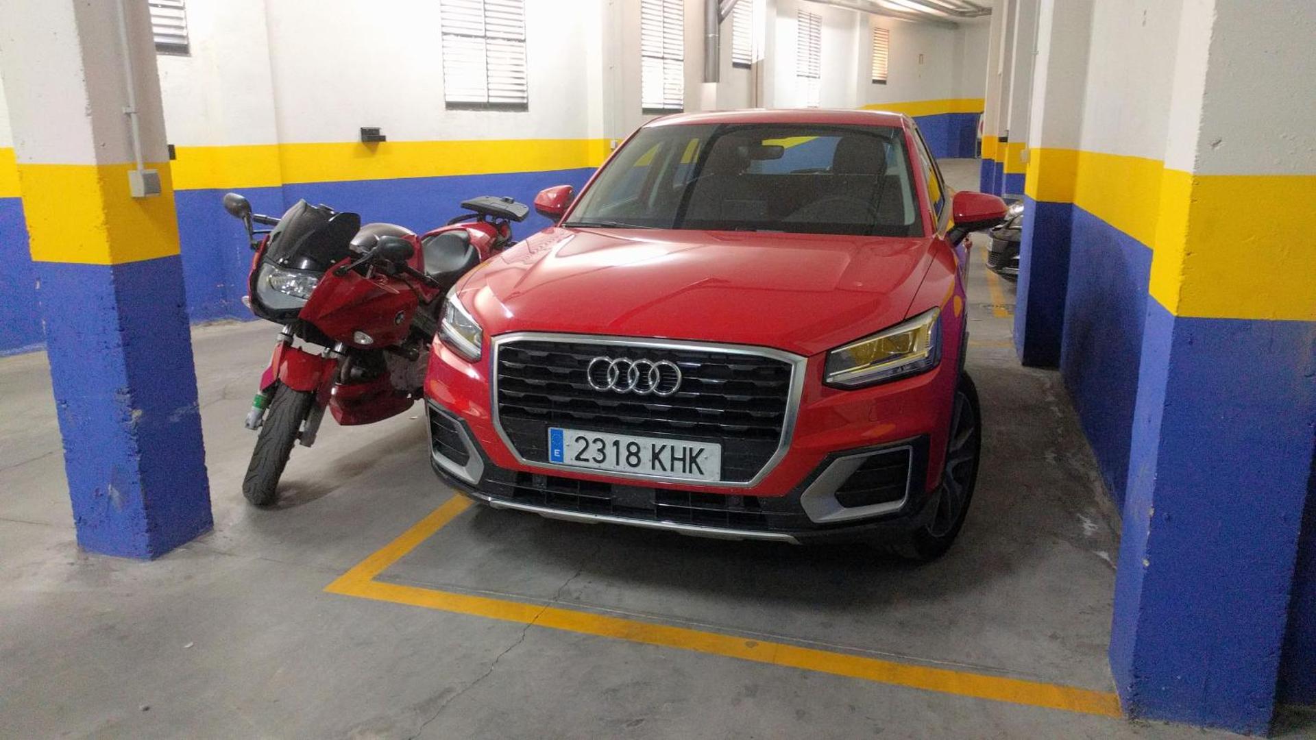 Los Caños - Calm home & parking