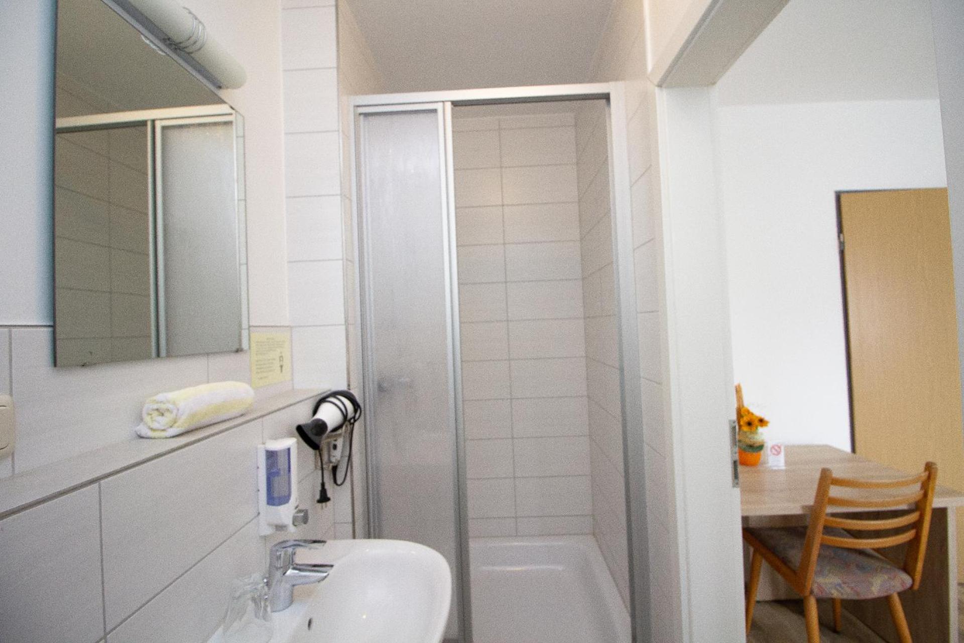 Pension Eichschmid / Röll´n Biergarten