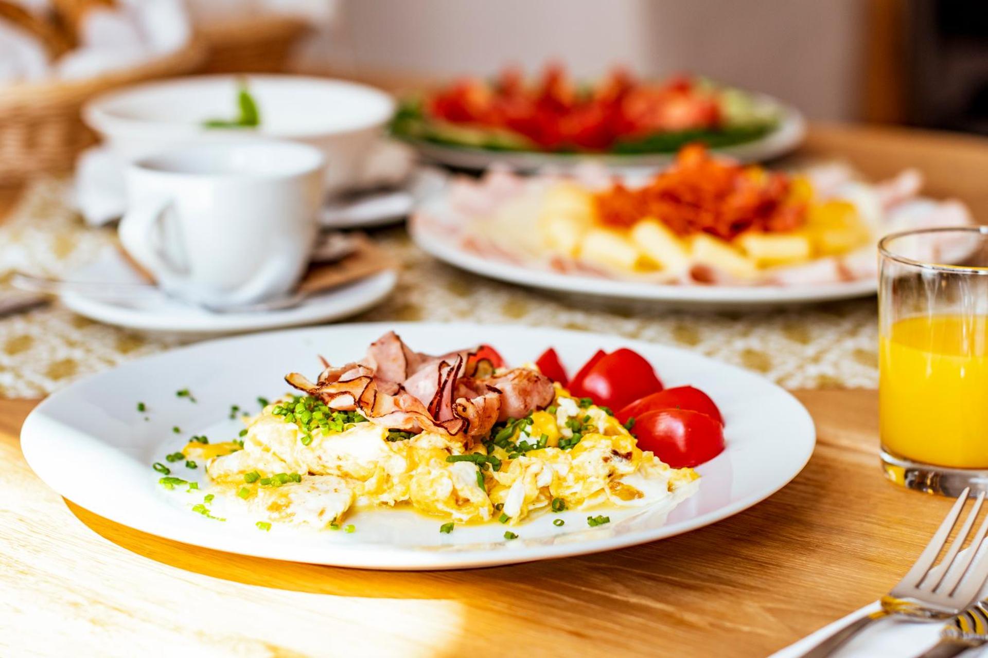 Continental breakfast