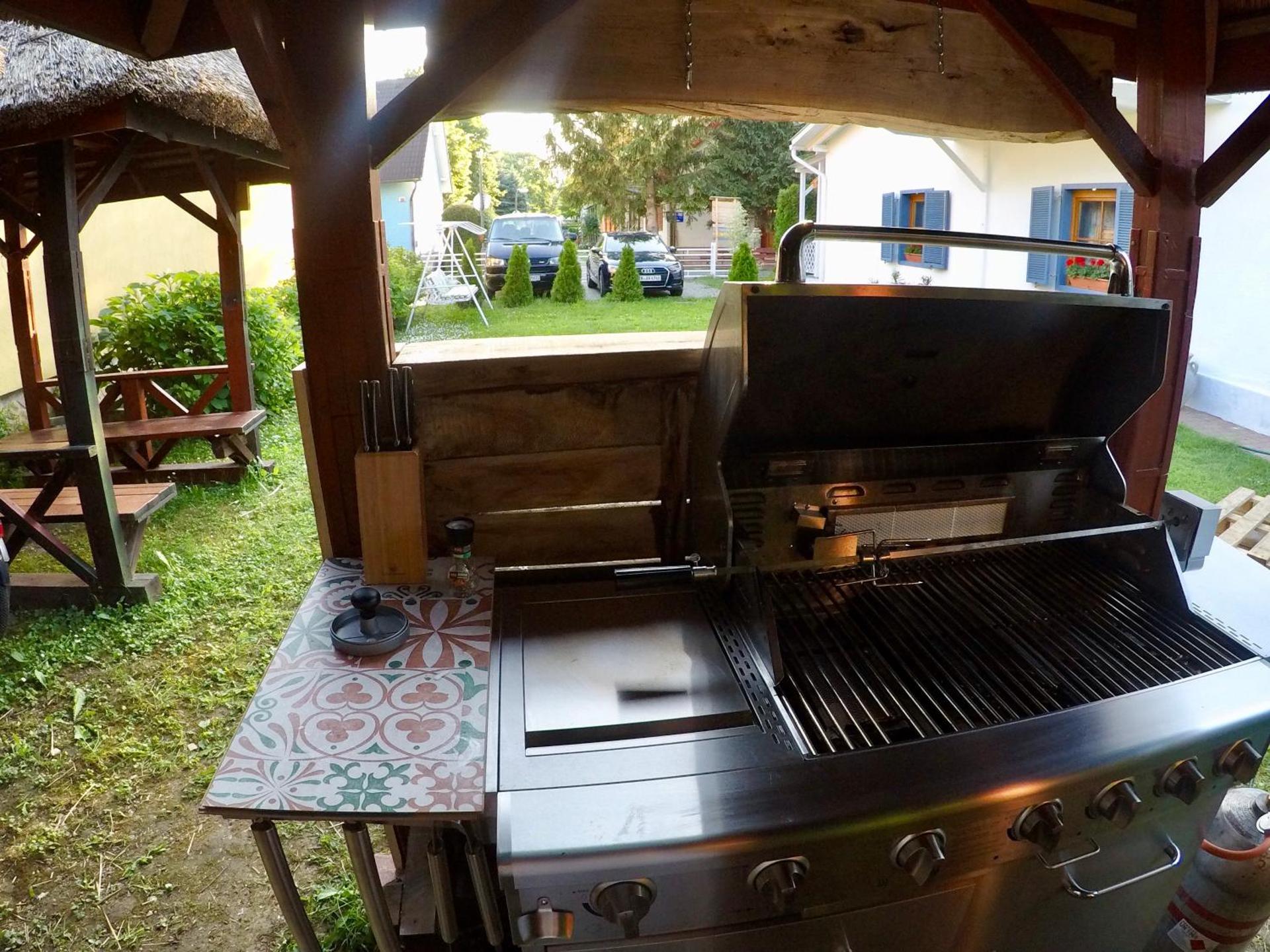 Home Sweet Apartment